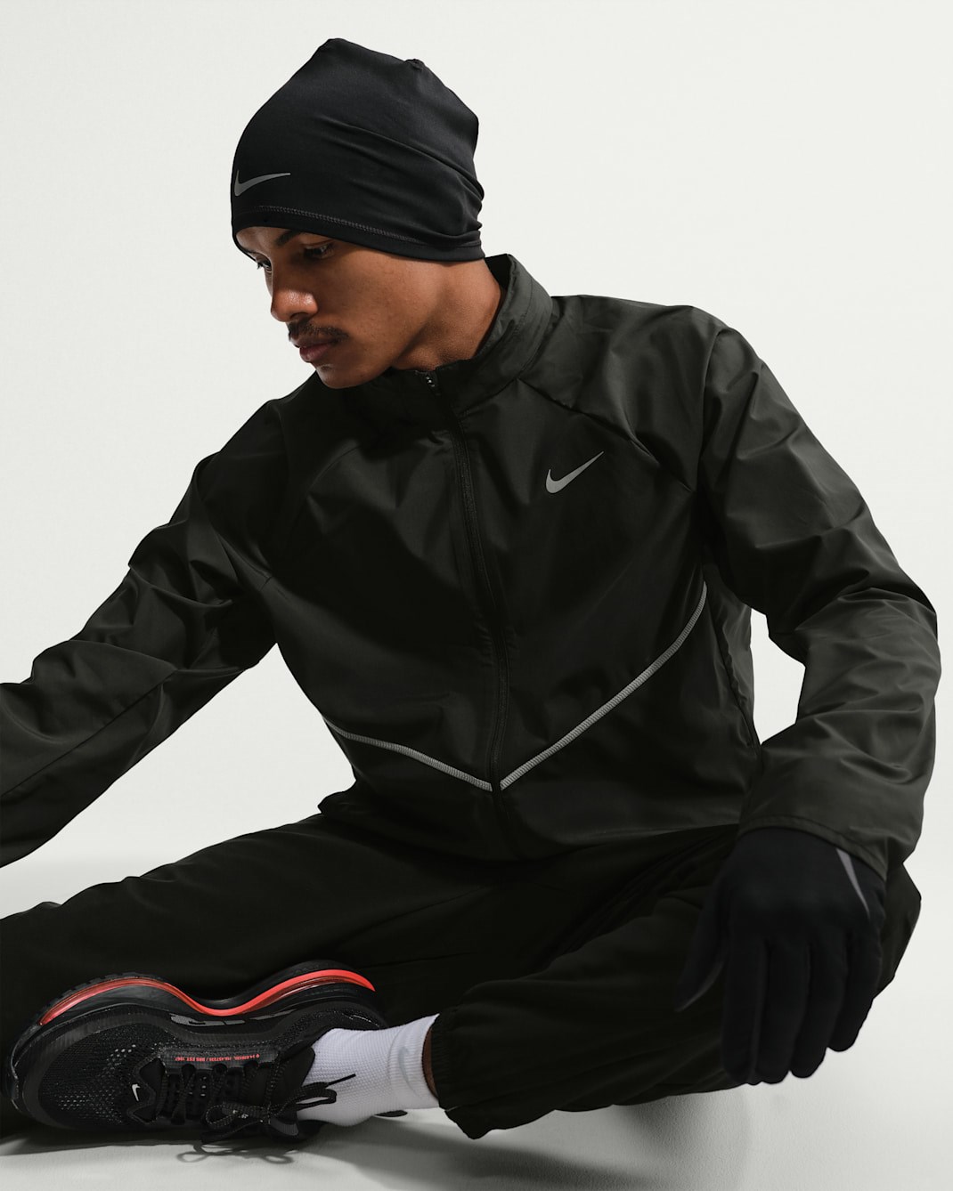 Nike Miler UV Repel Running Jacket Siyah