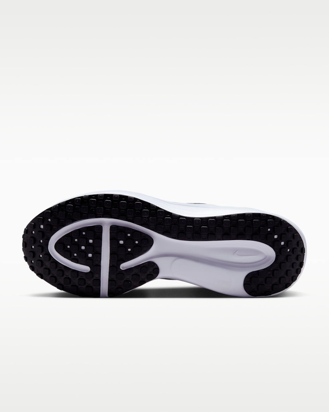 Nike Revolution 8 Black