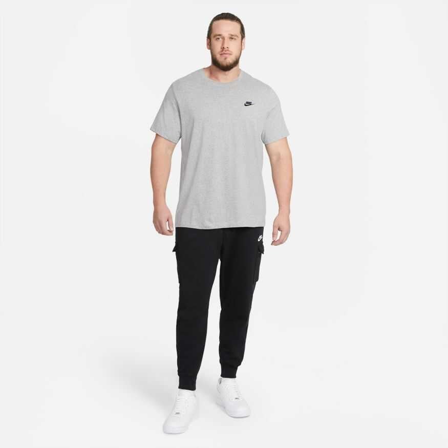 Nike Sportswear Club T-Shirt Bej