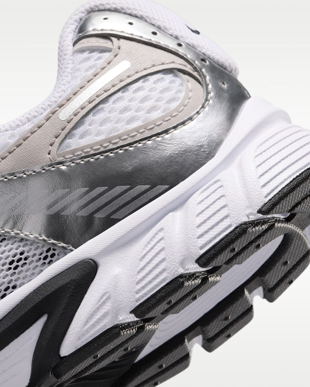 Nike V5 RNR (Gs) Beyaz
