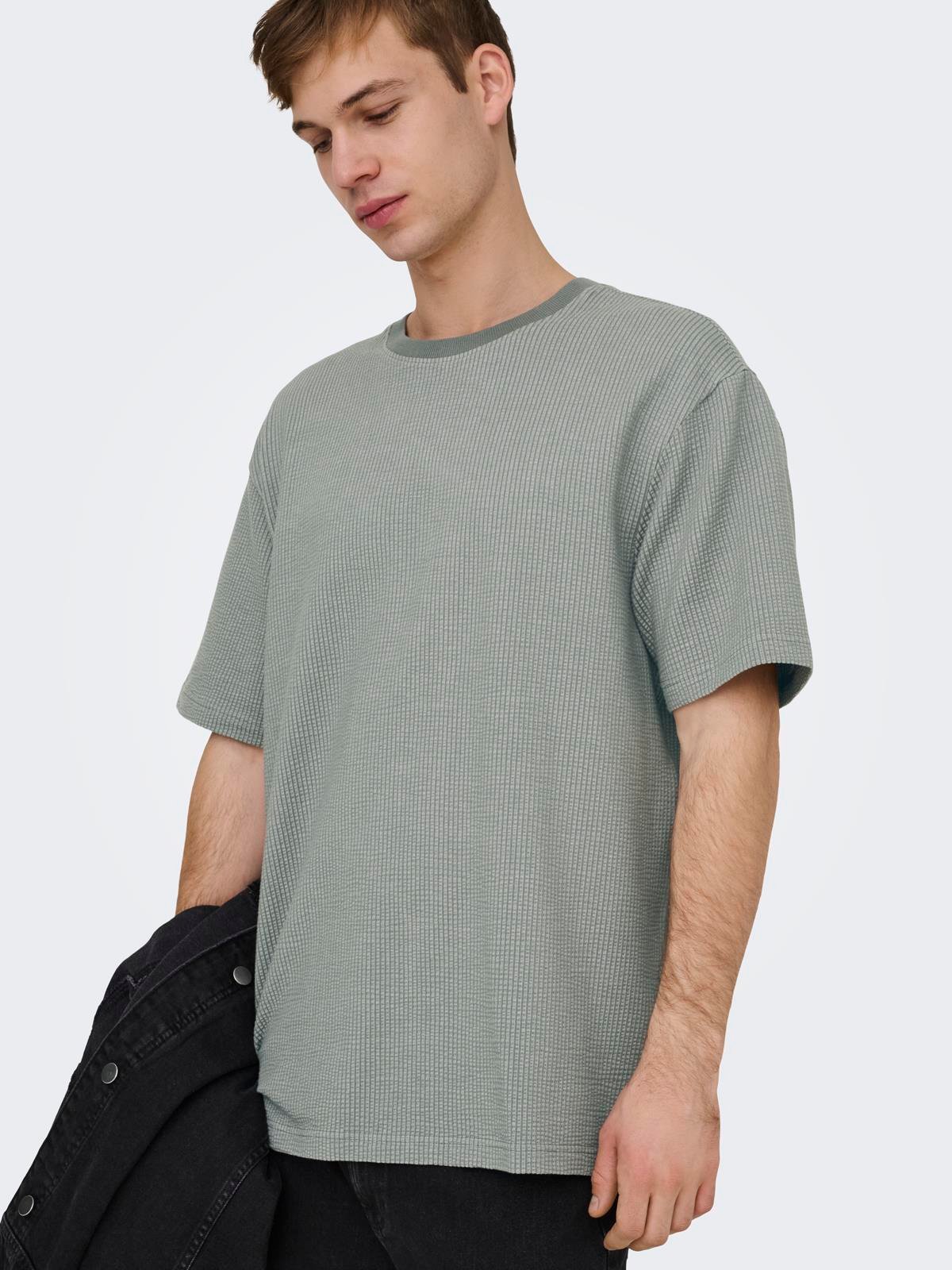 ONSKIAN LIFE RLX SS STRP TEE Sedona Sage