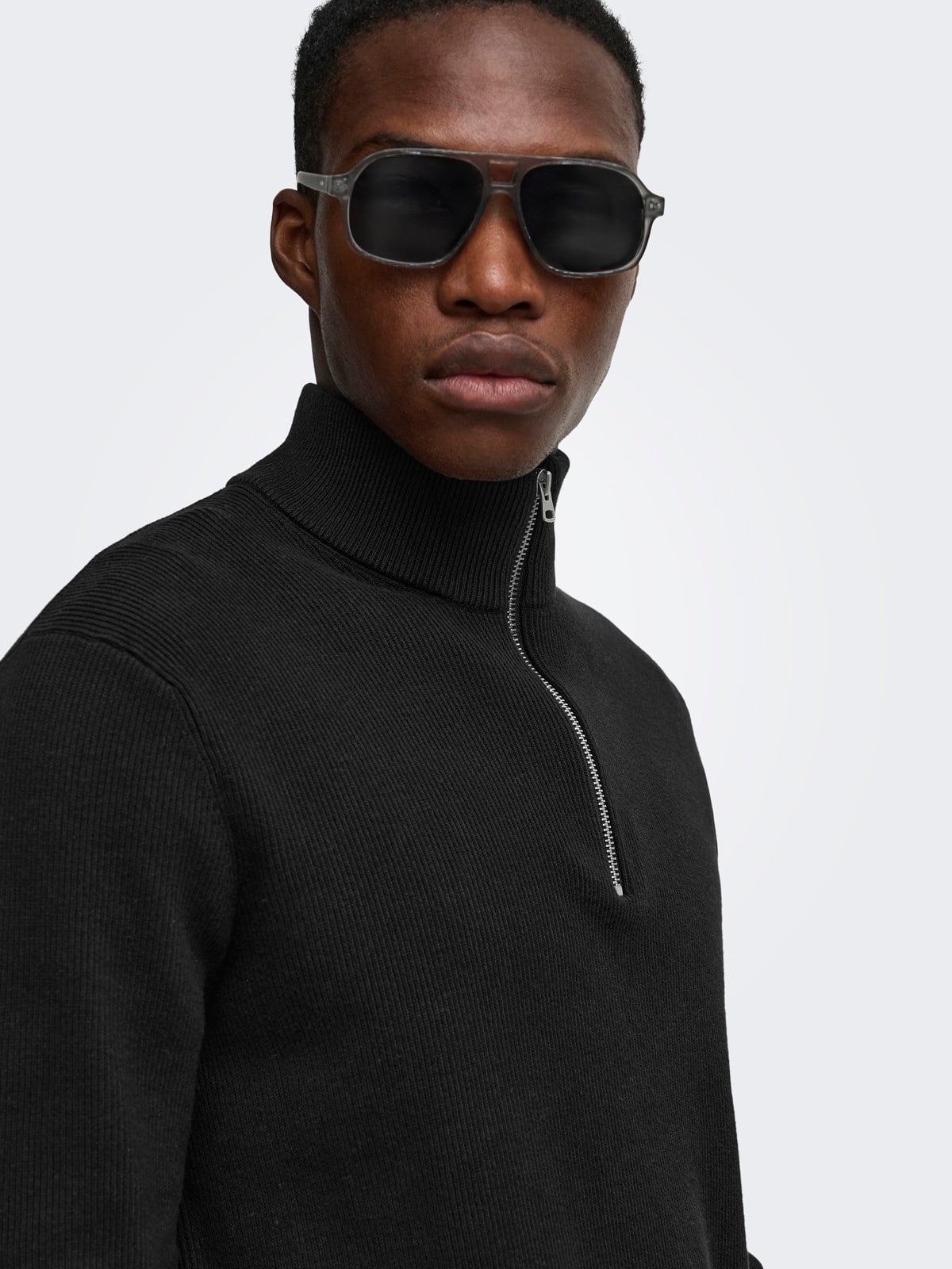 ONSPHIL REG 12 STRUC HALF ZIP KNIT NOOS Black