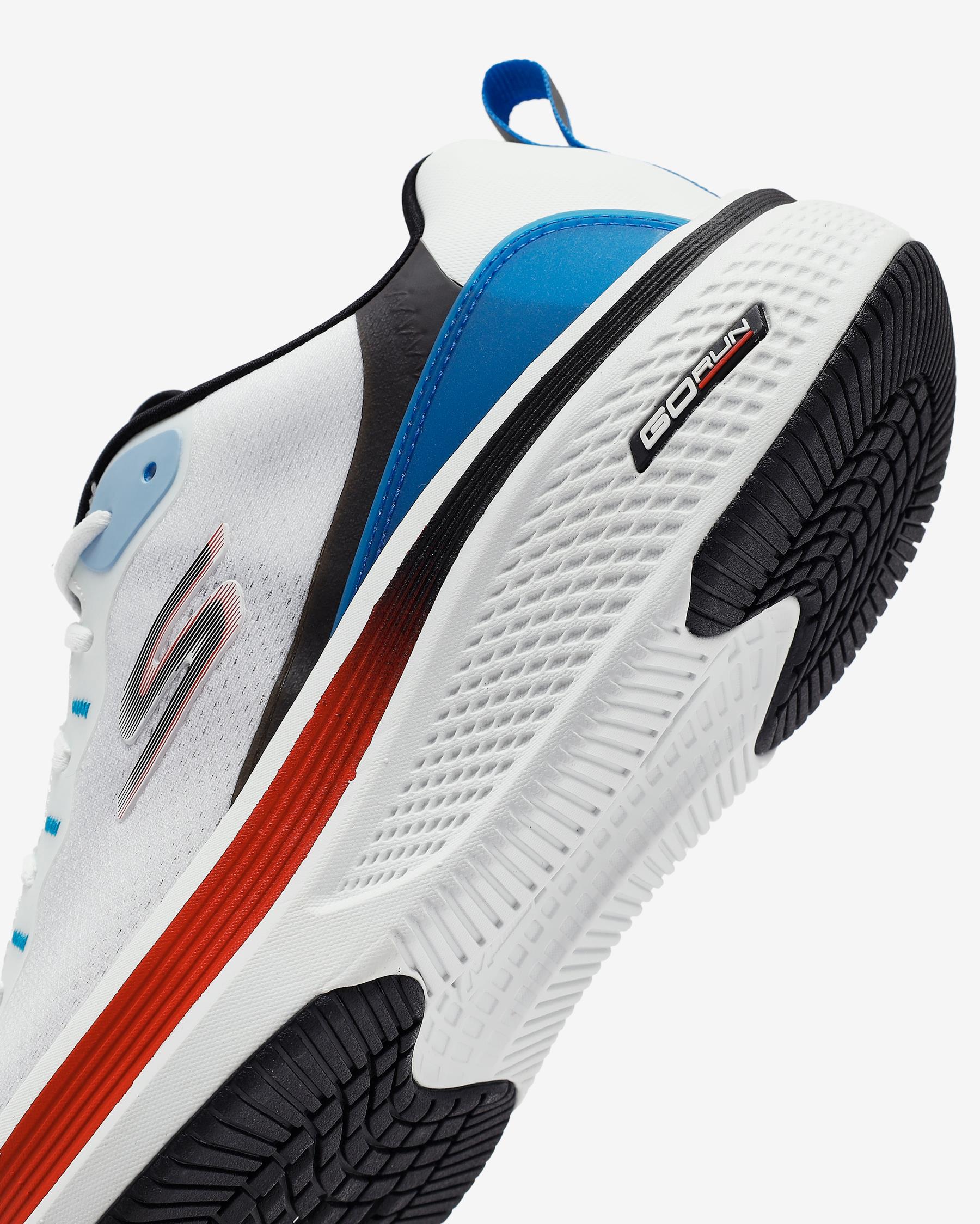 Skechers GO RUN ELEVATE 2.0 - UPLİFTİNG Beyaz/Çoklu