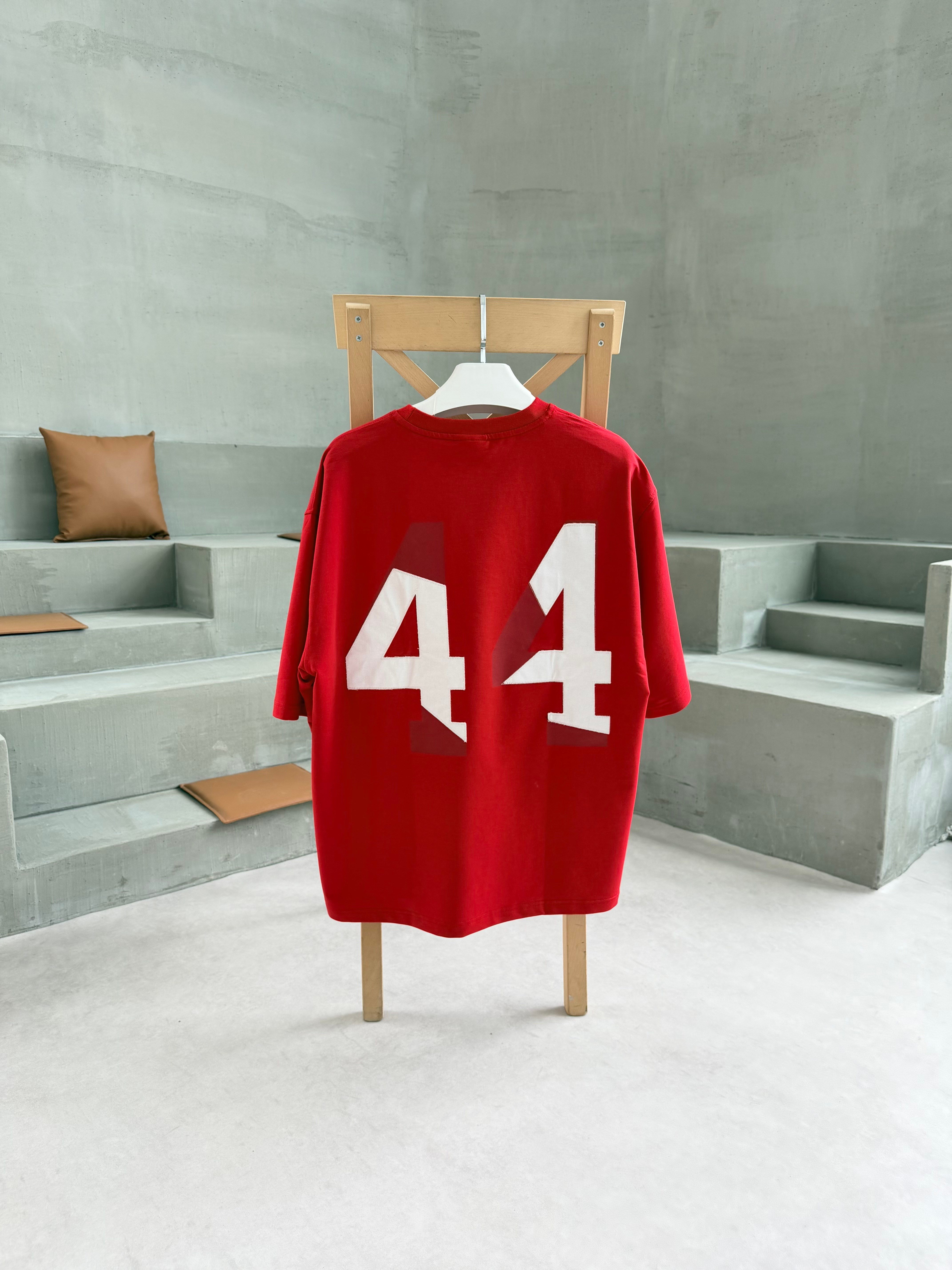44 Kırmızı Oversize Tişört