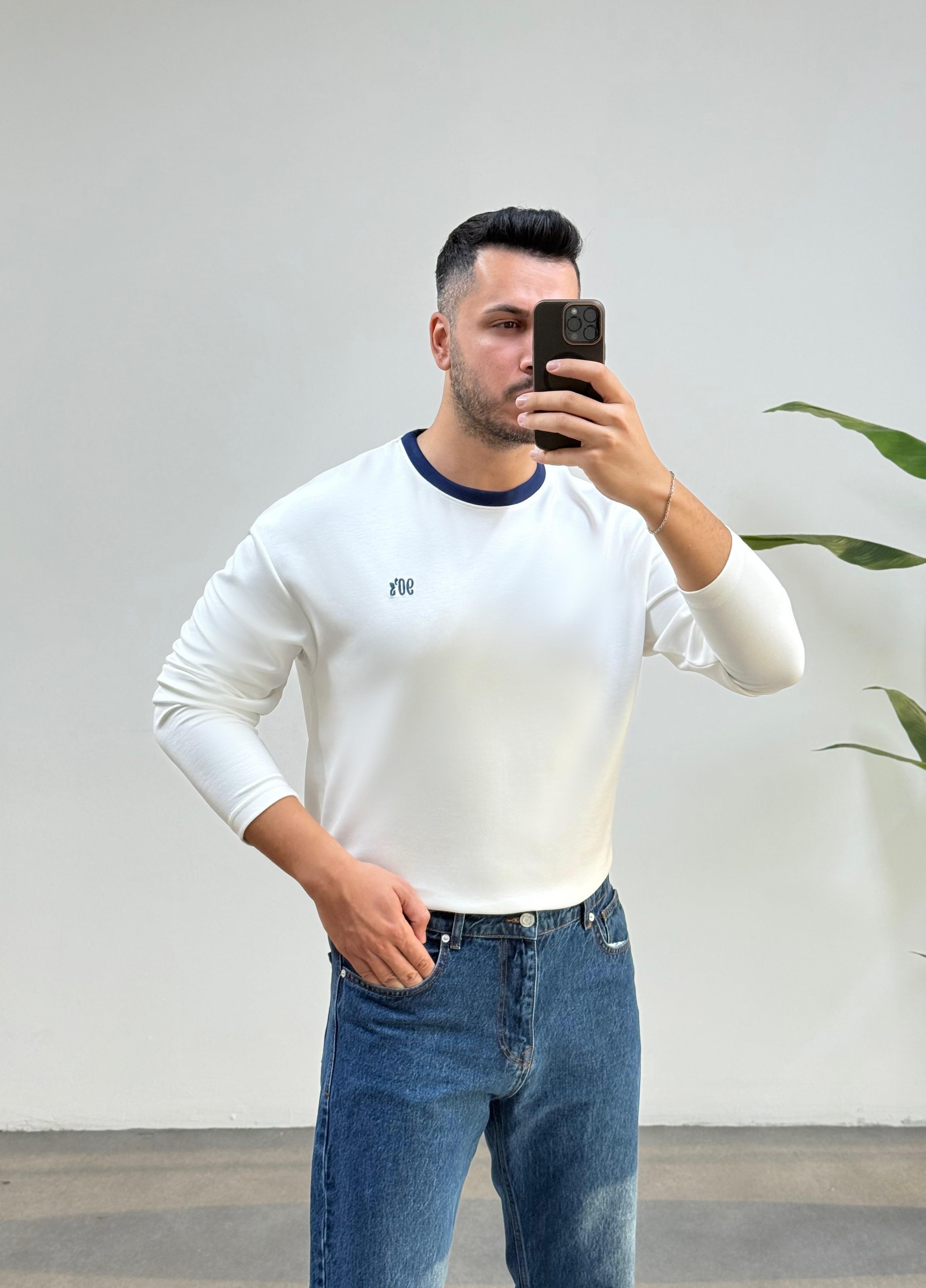 90's Oysho Beyaz Lacivert Yaka Sweatshirt