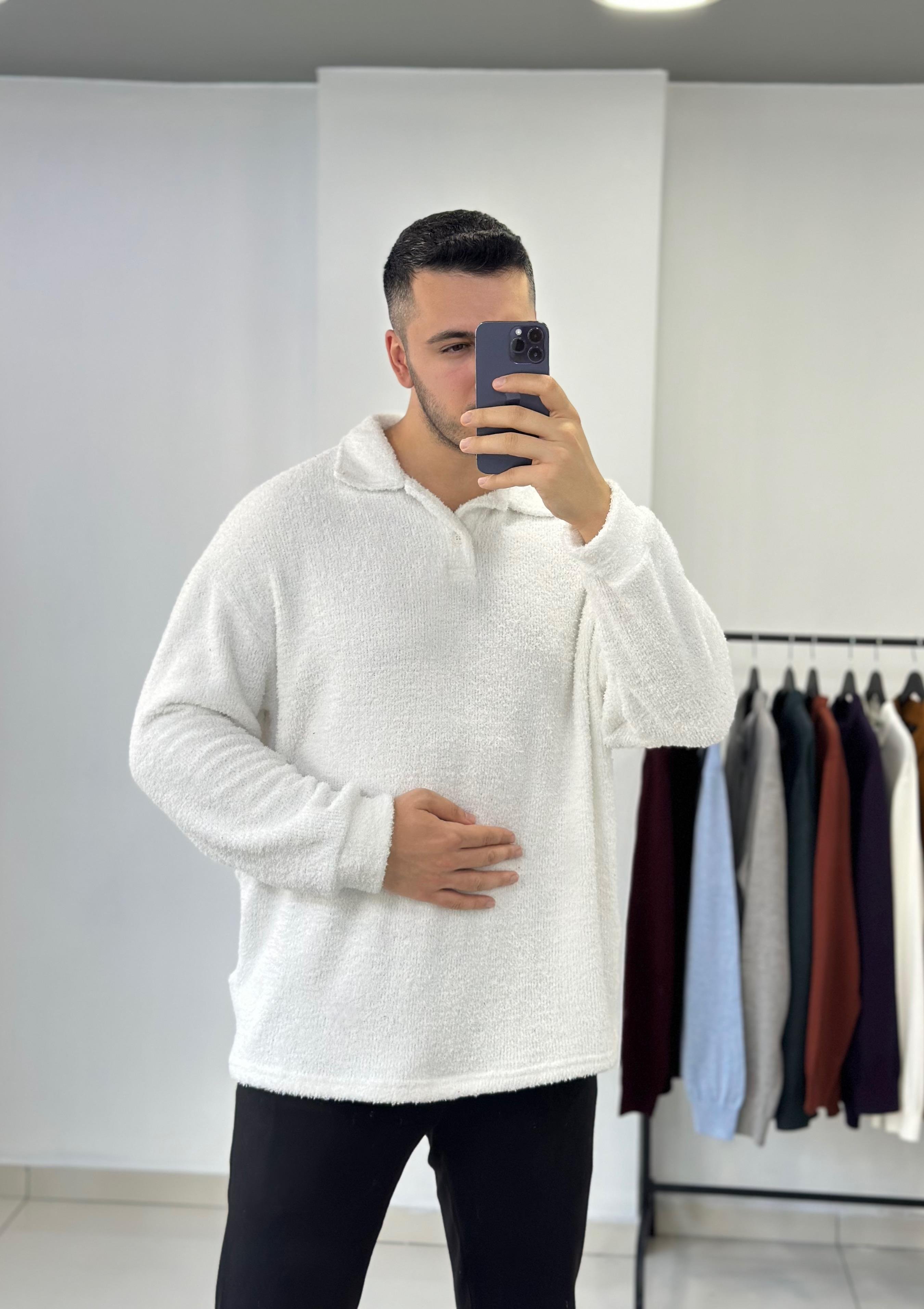 Beyaz Oversize Peluş Sweat