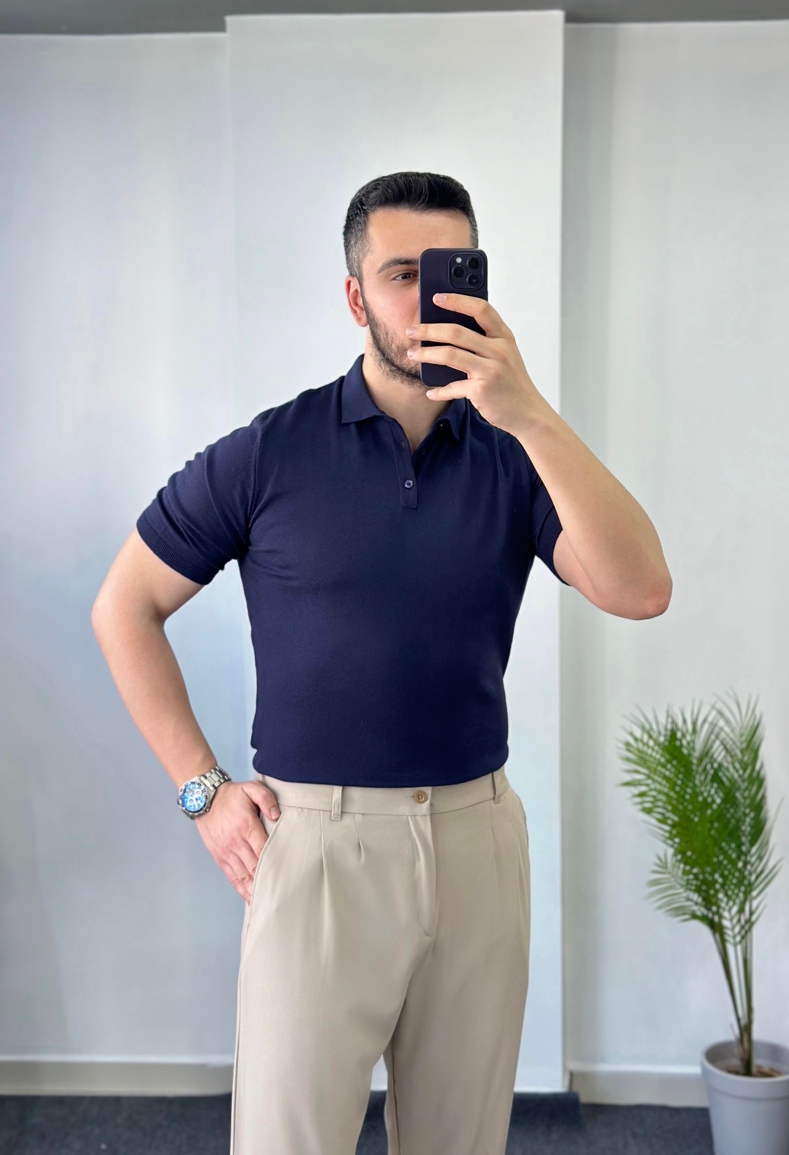 Düğmeli Lacivert Triko Tişört 