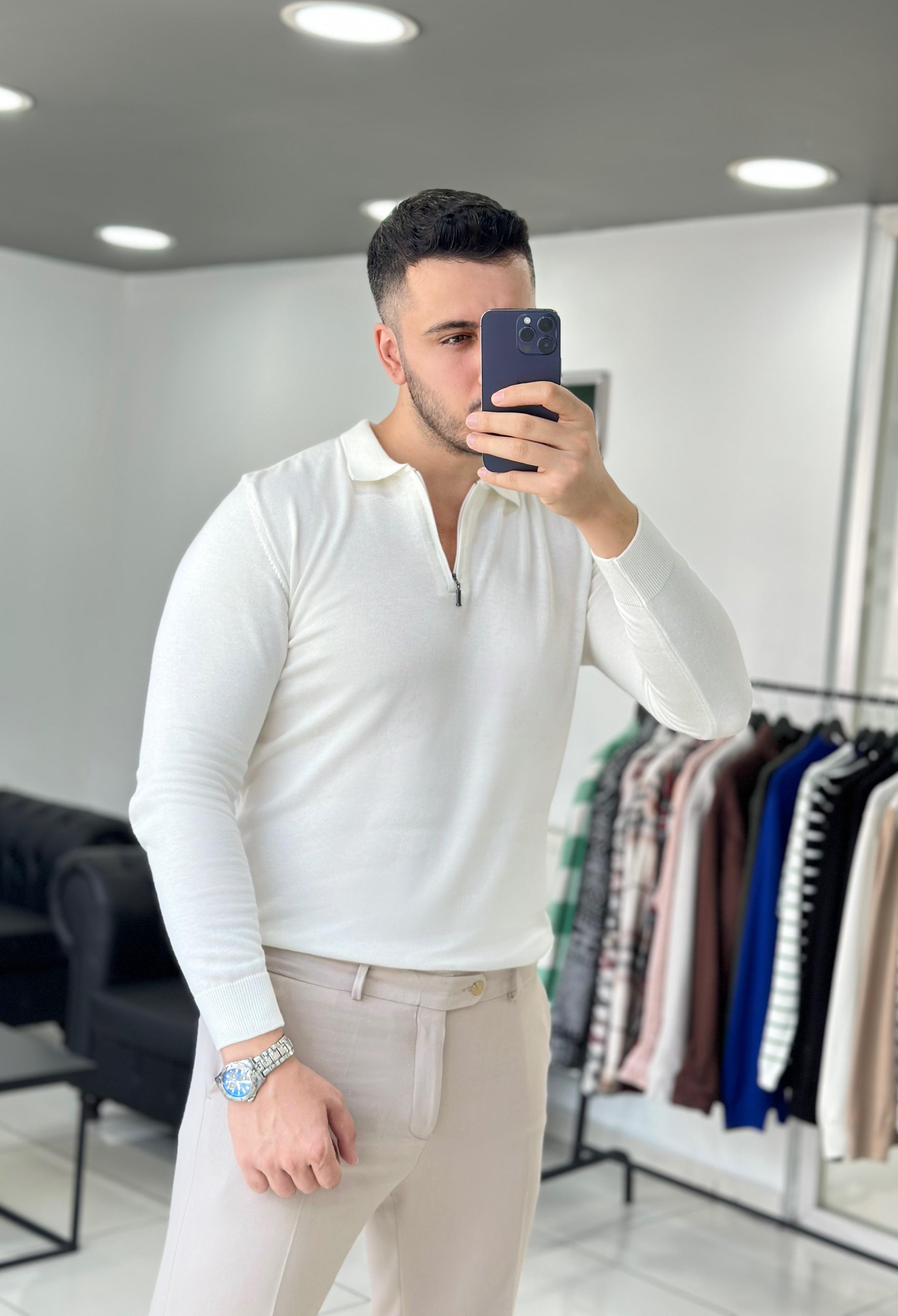 Fermuarlı Beyaz Triko Kazak