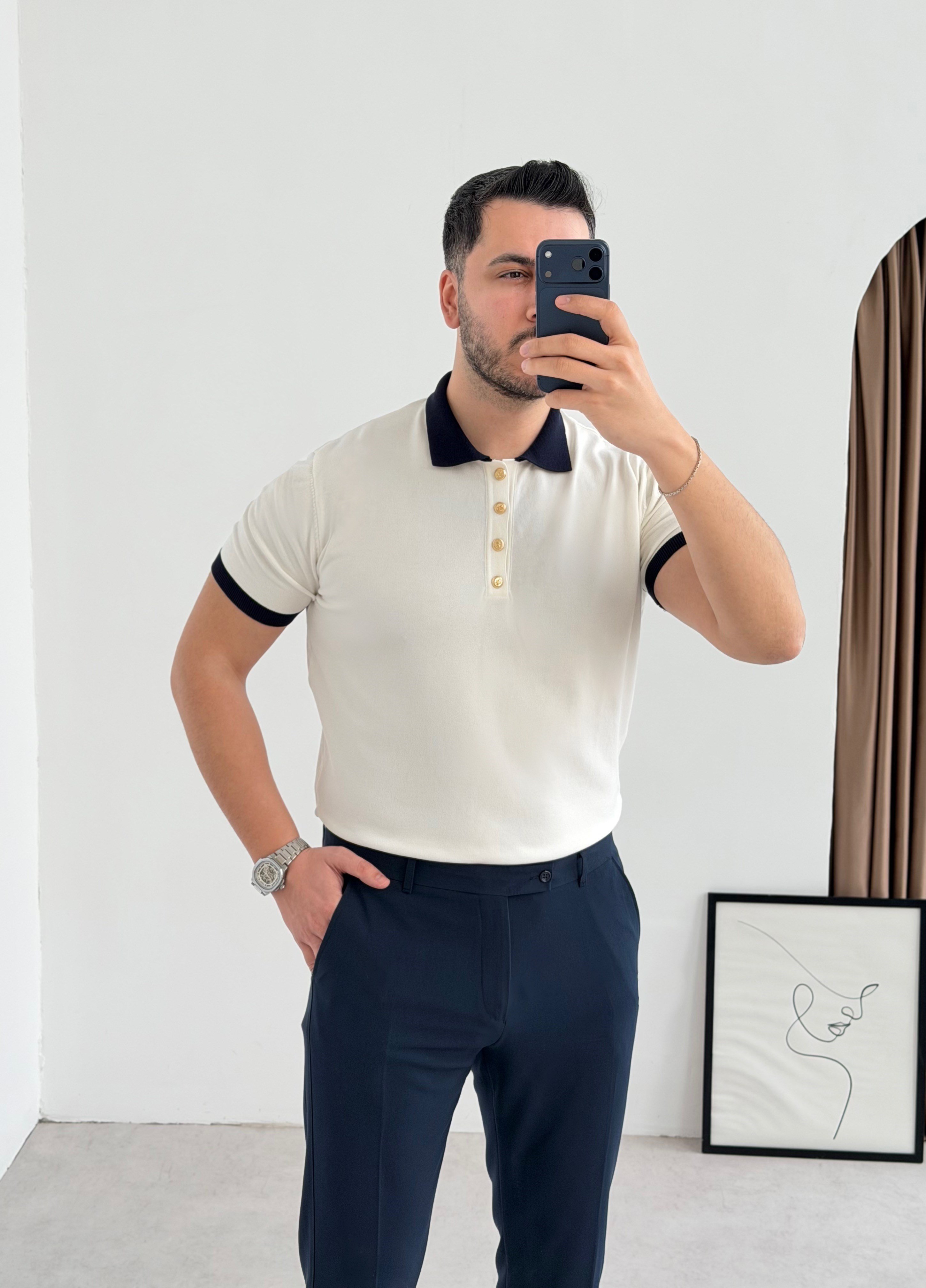 Gold Düğme Beyaz Örme Tişört