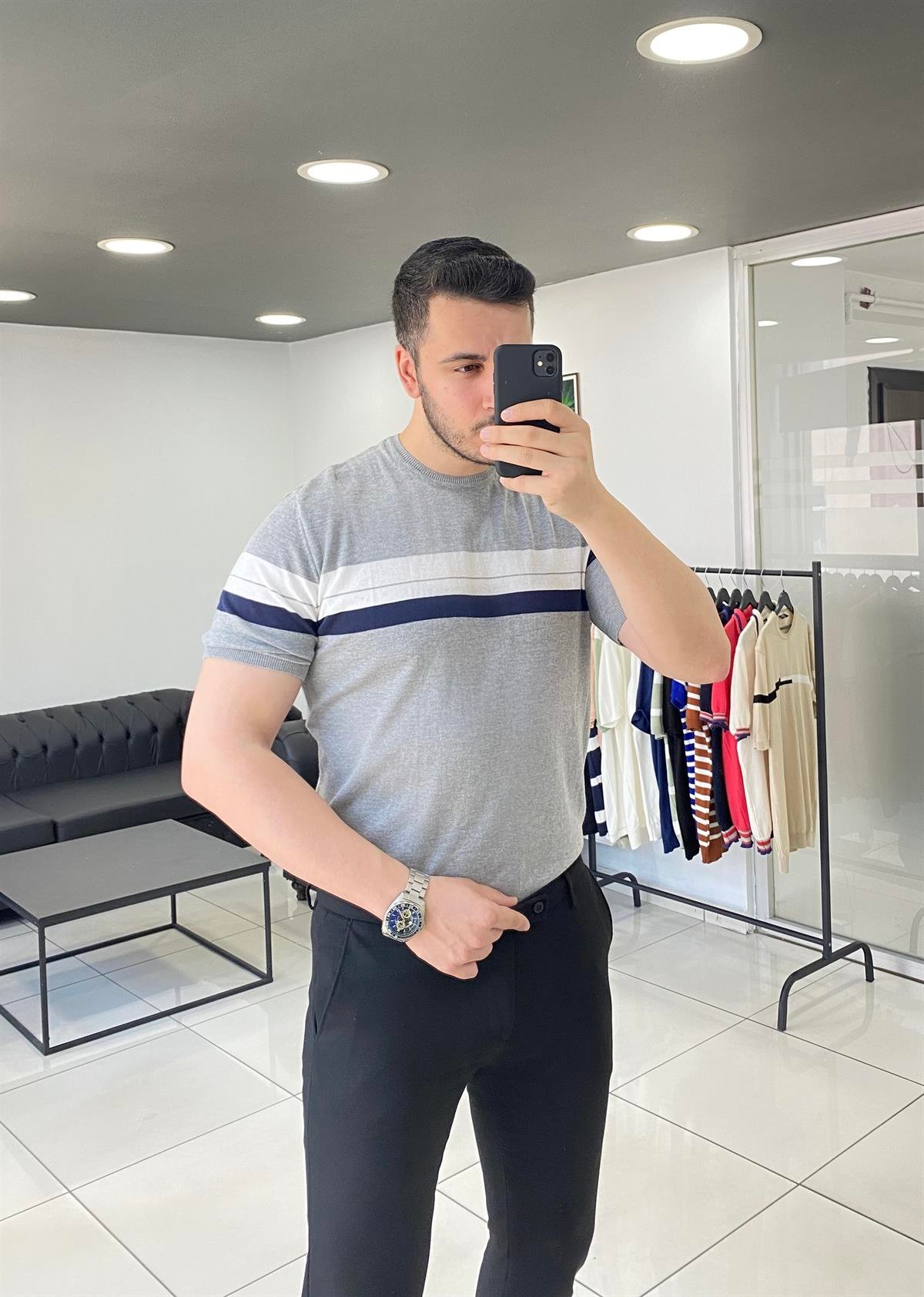 Gri Desenli Örme Triko Tişört