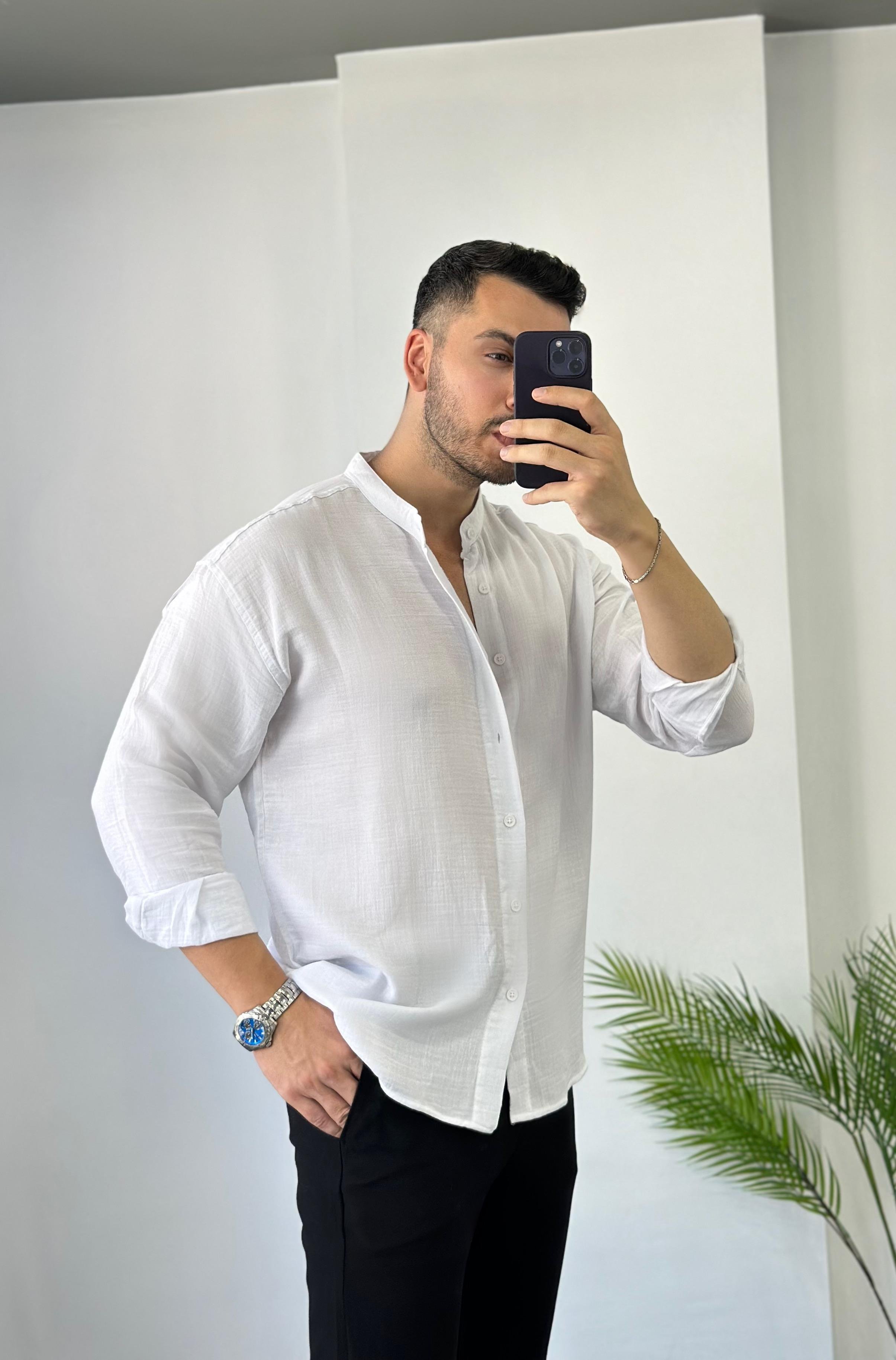 Hakim Yaka Beyaz Oversize Gömlek 