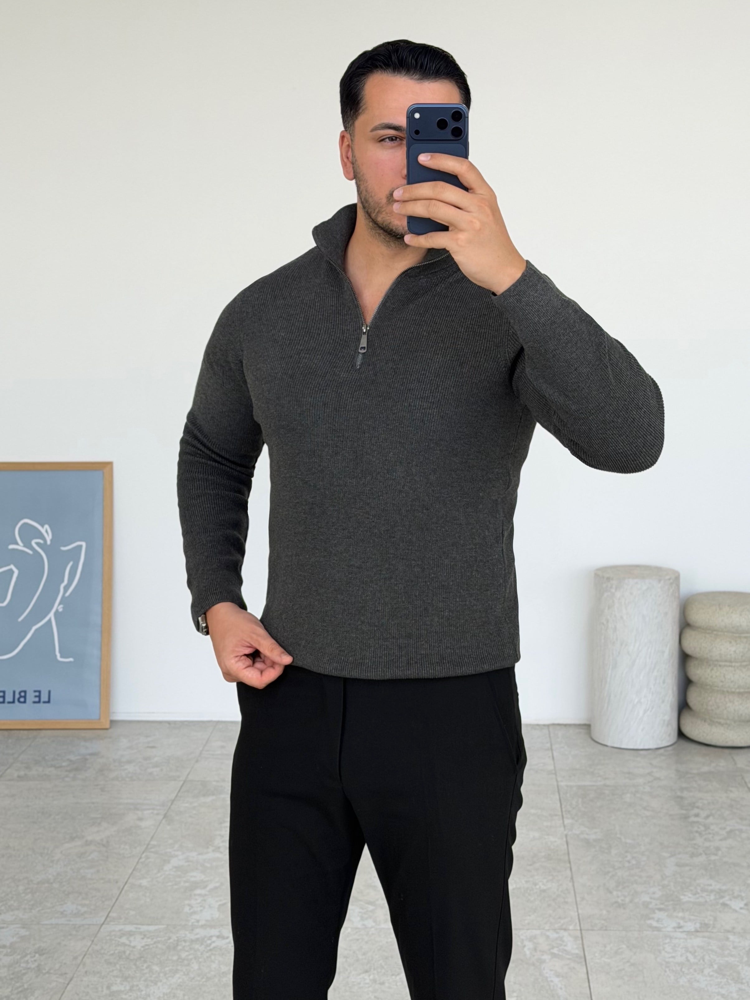 Modern Fit Dik Yaka Antrasit Kazak