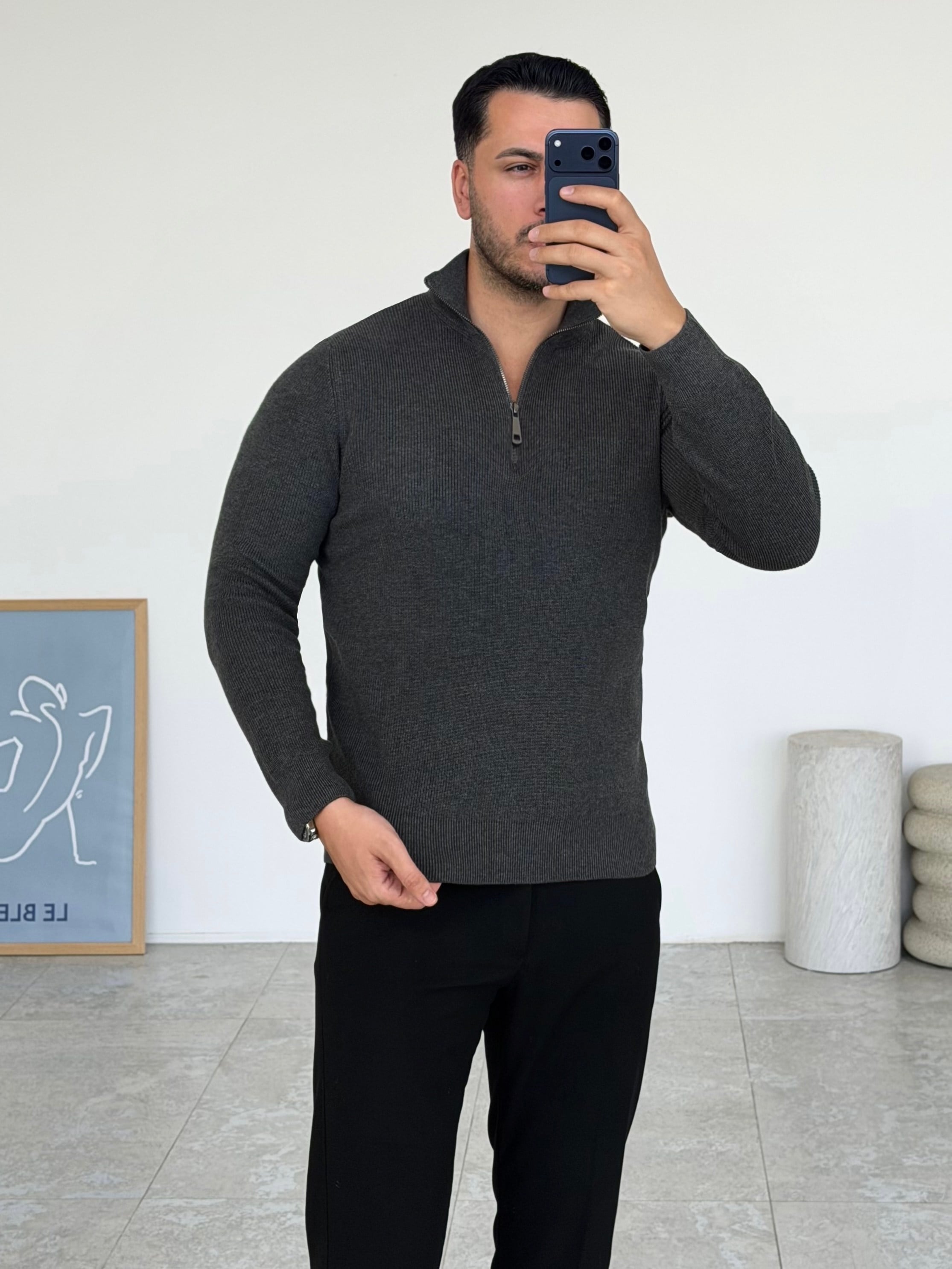 Modern Fit Dik Yaka Antrasit Kazak