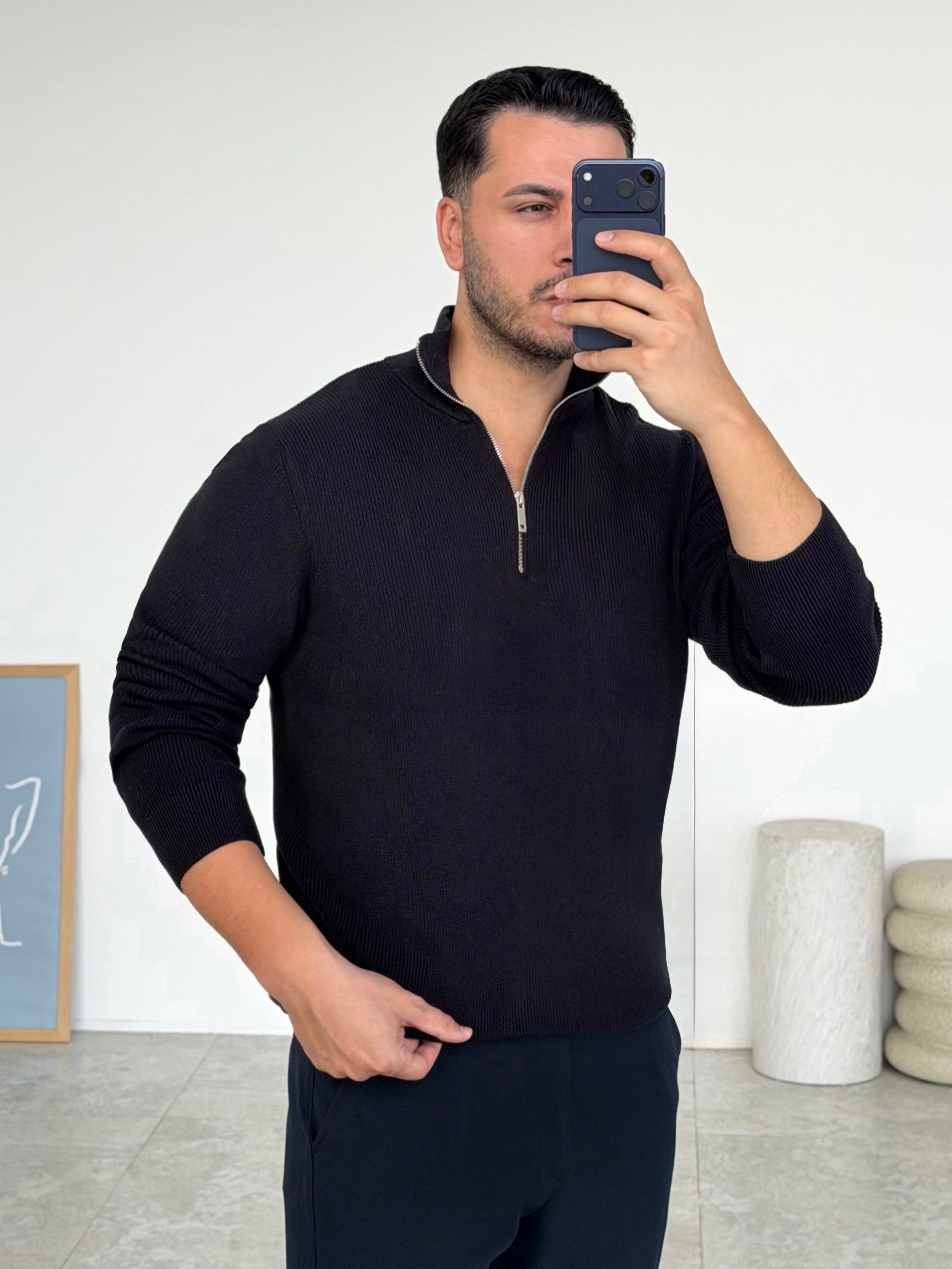 Modern Fit Dik Yaka Lacivert Kazak