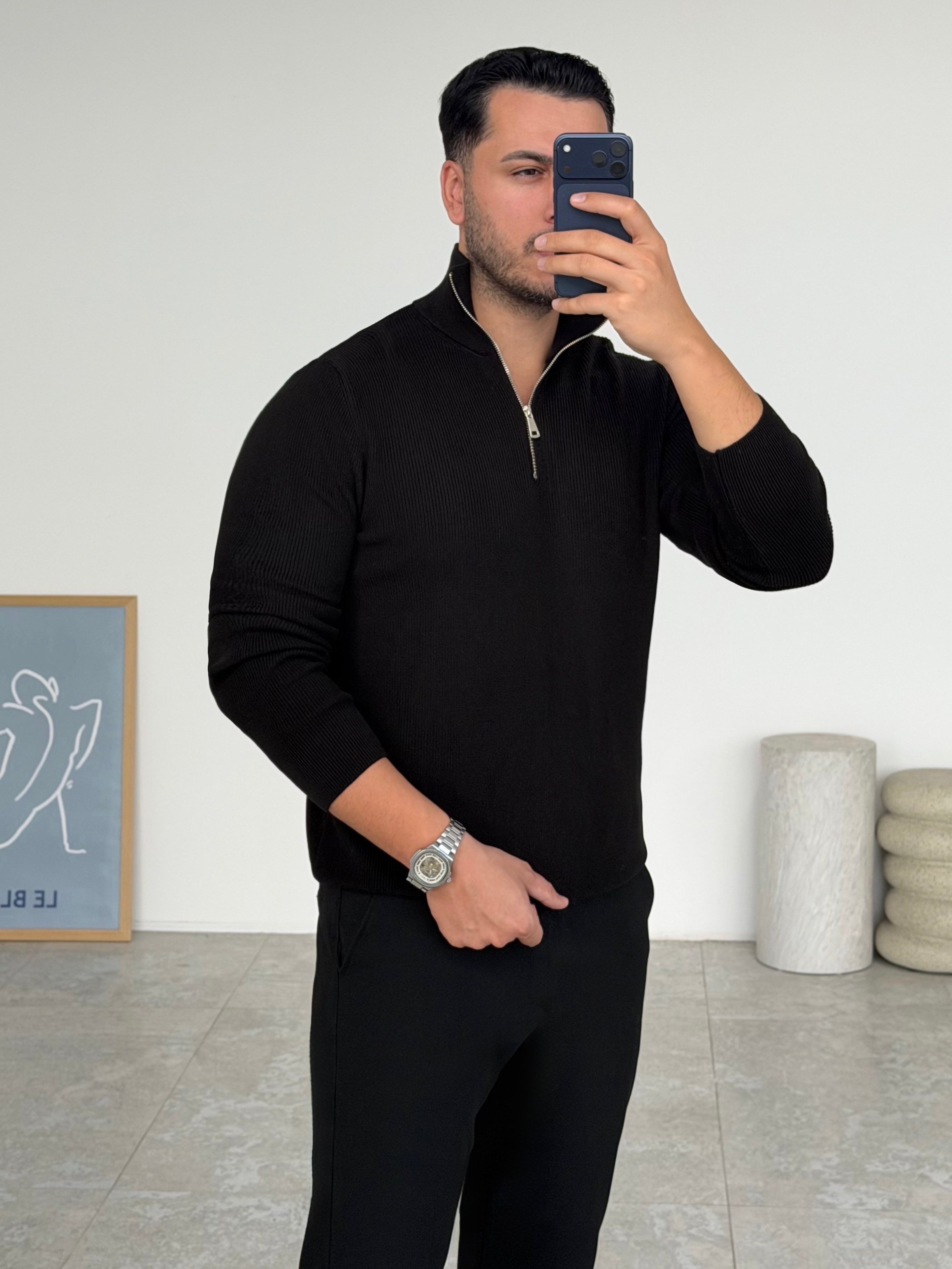 Modern Fit Dik Yaka Siyah Kazak