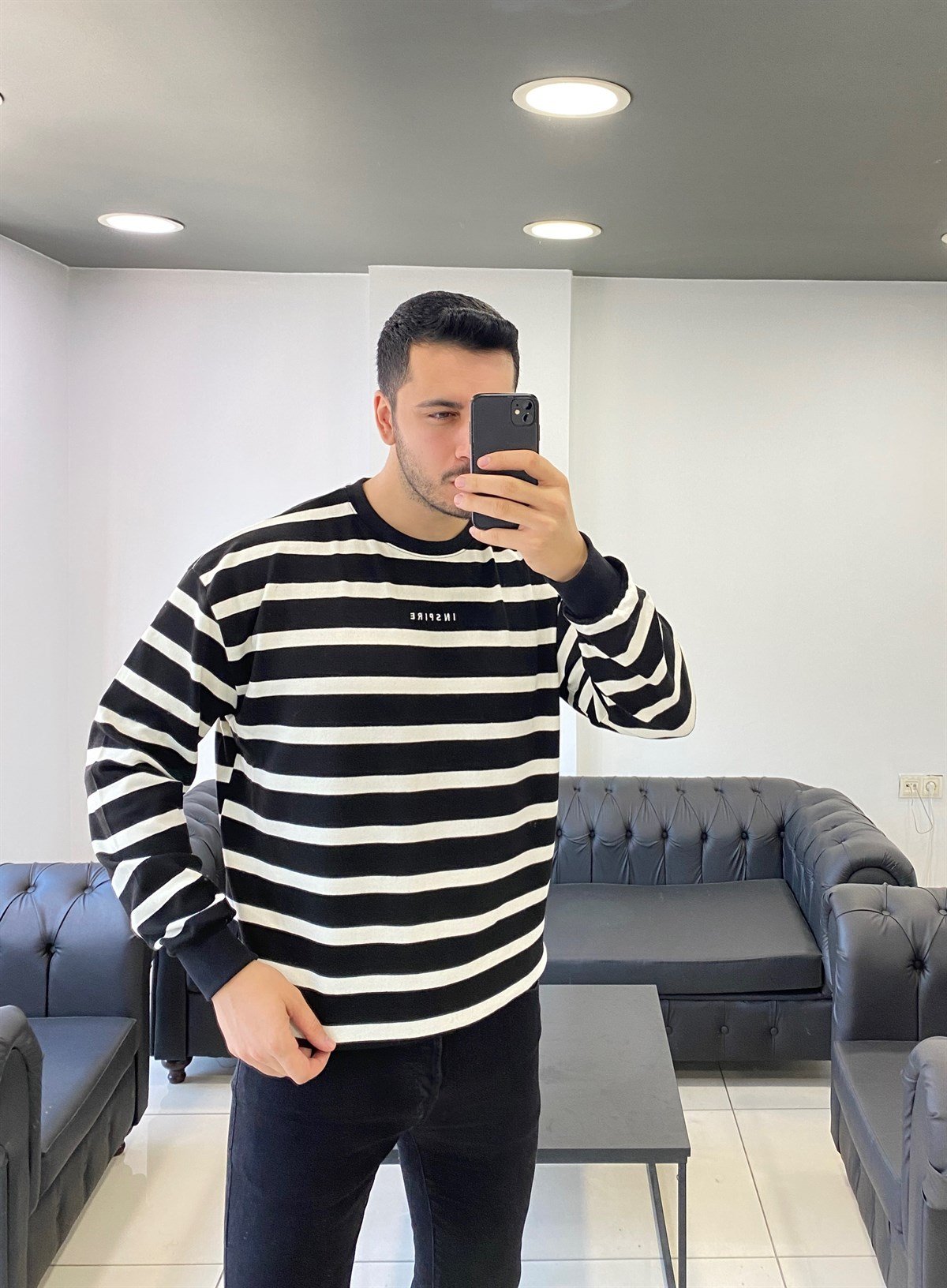 Nakış Detay Çizgili Oversize Triko