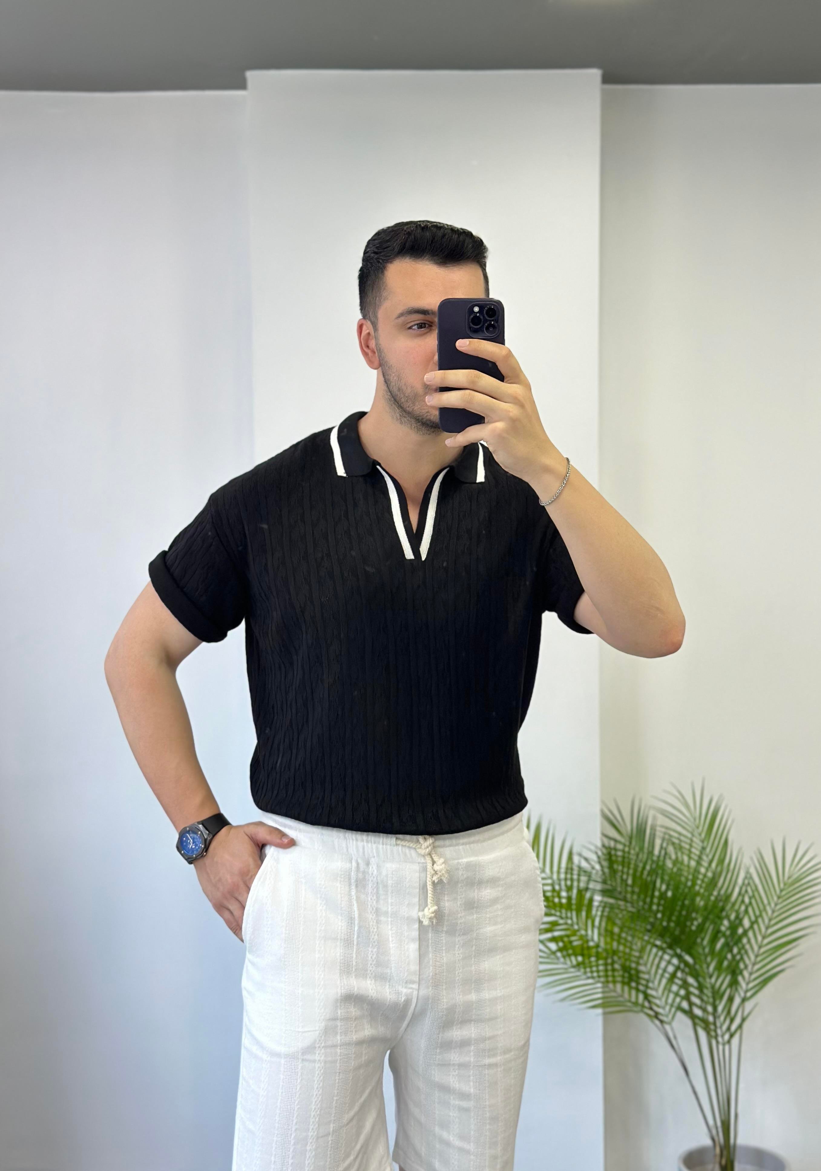 Örme Siyah Beyaz Yaka Detay Tişört 