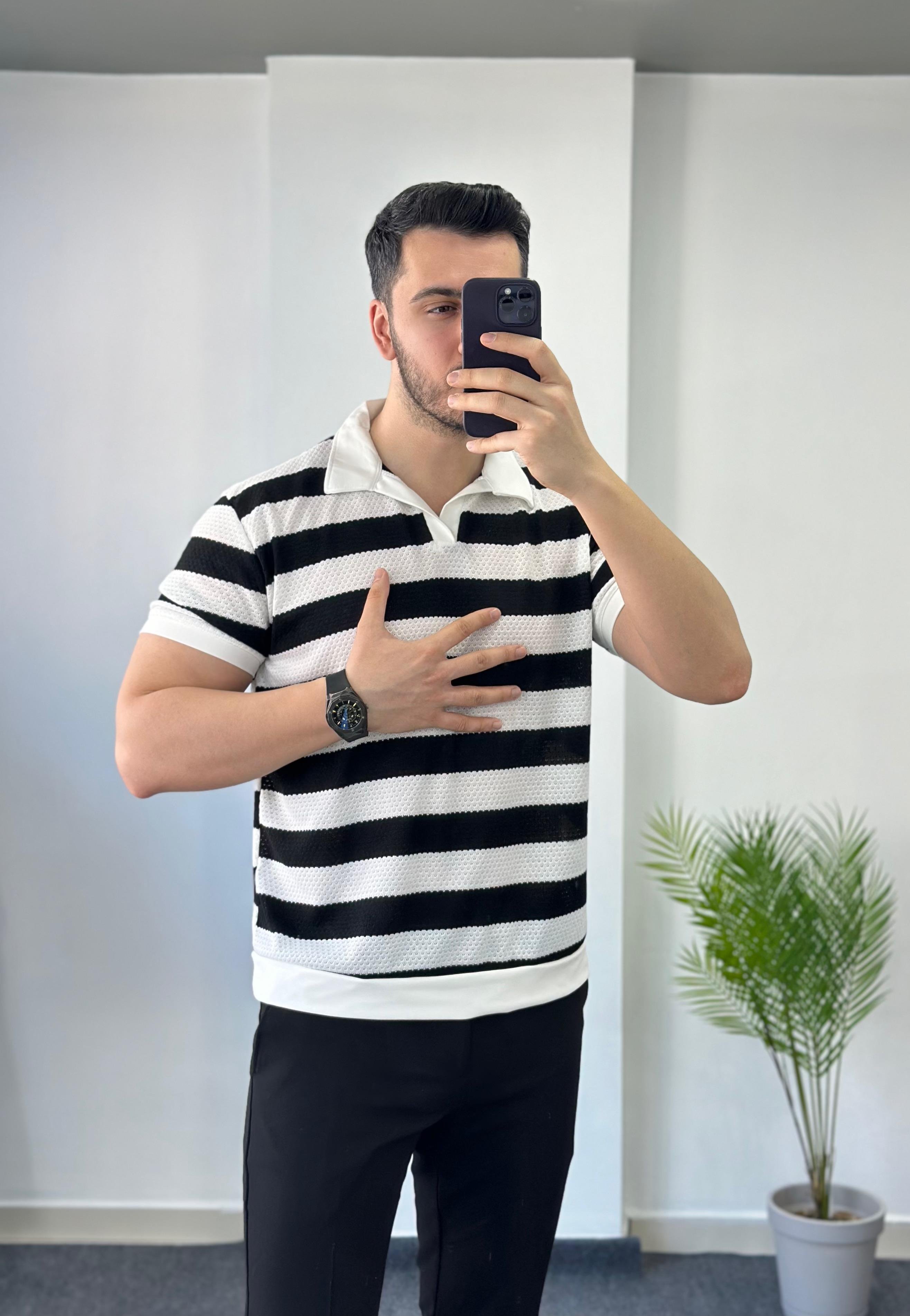 Petek Örme Siyah Çizgili Tişört 