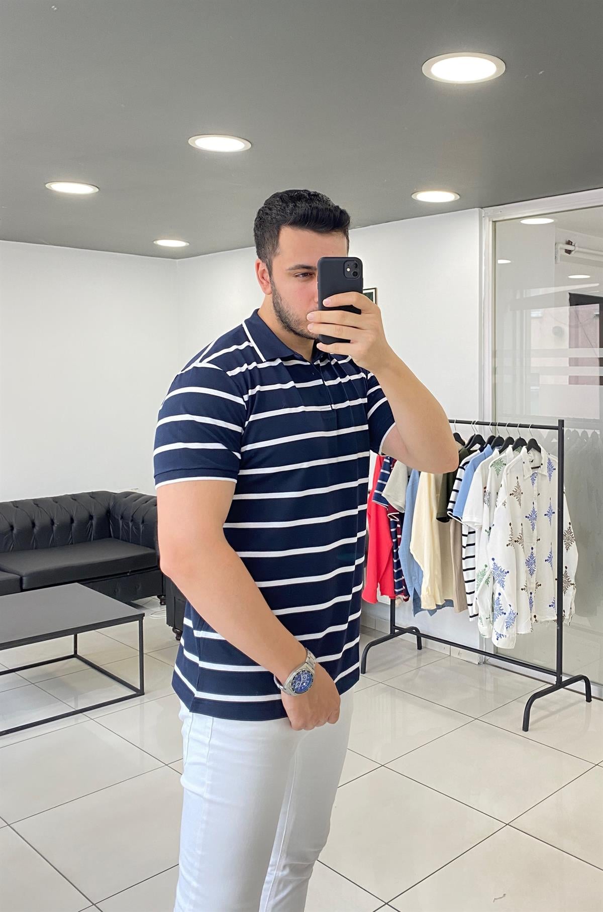 Polo Yaka Lacivert Çizgili Örme Tişört