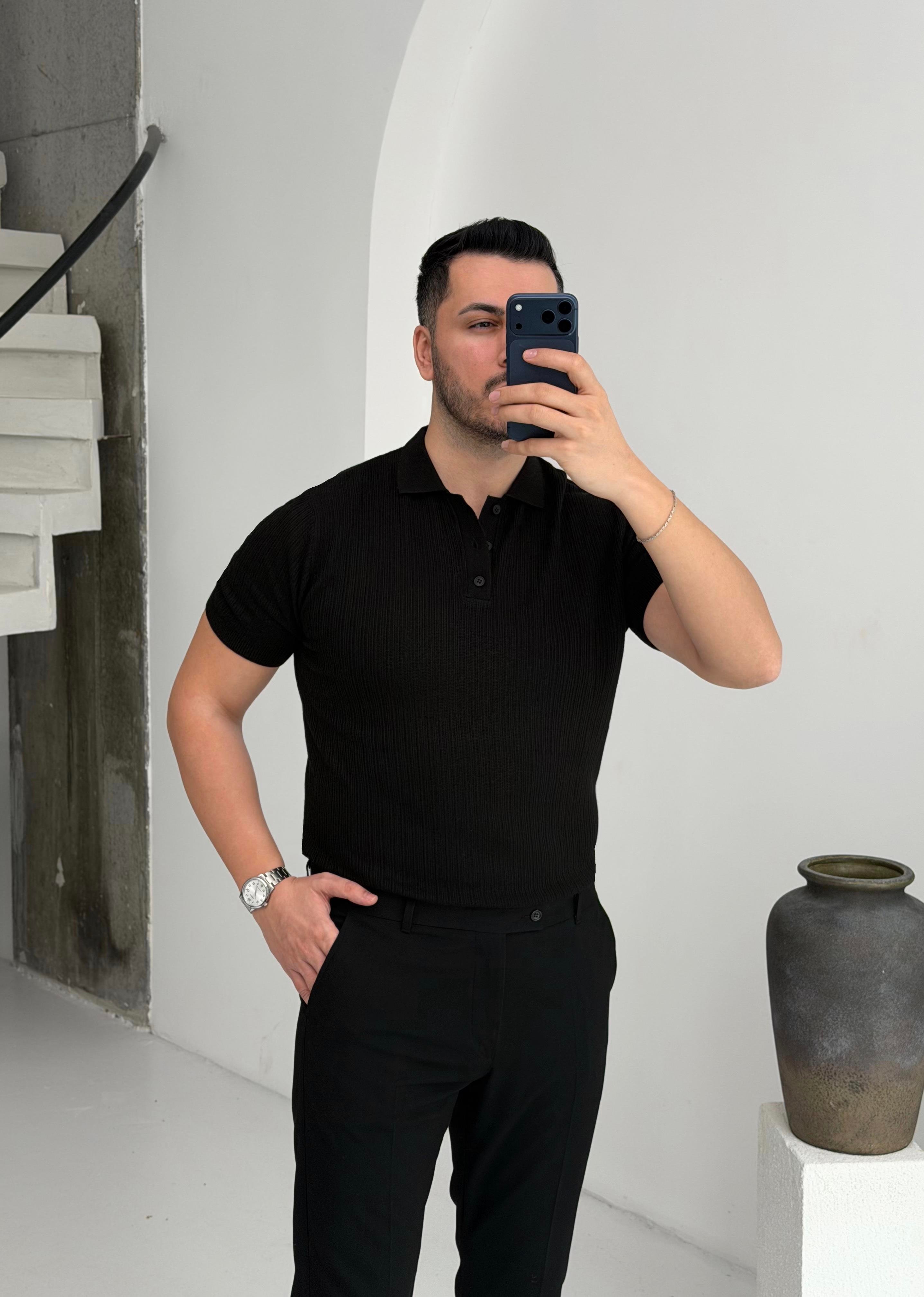 Prime Siyah Düğmeli Tişört 