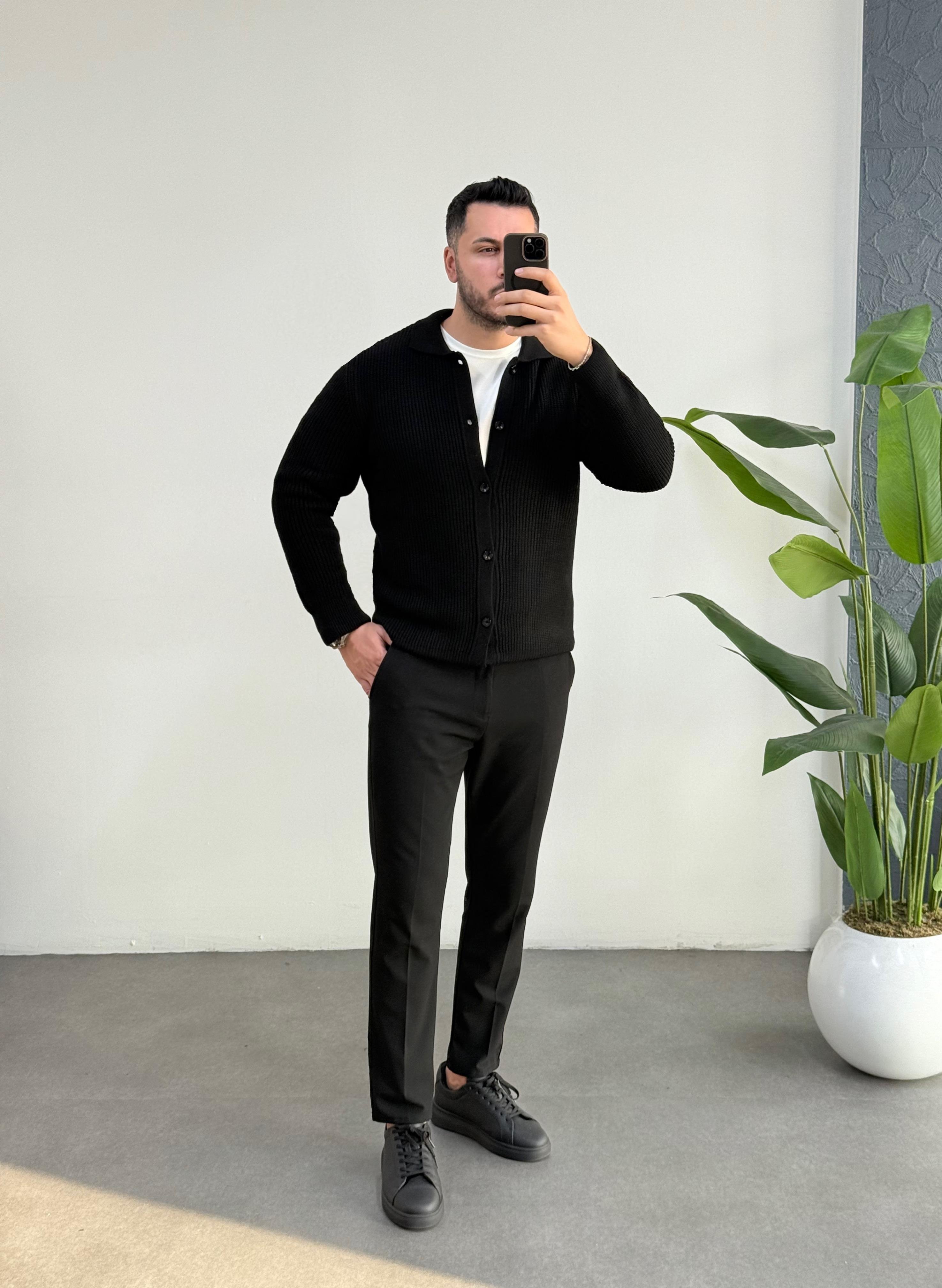 Seul Siyah Düğmeli Hırka