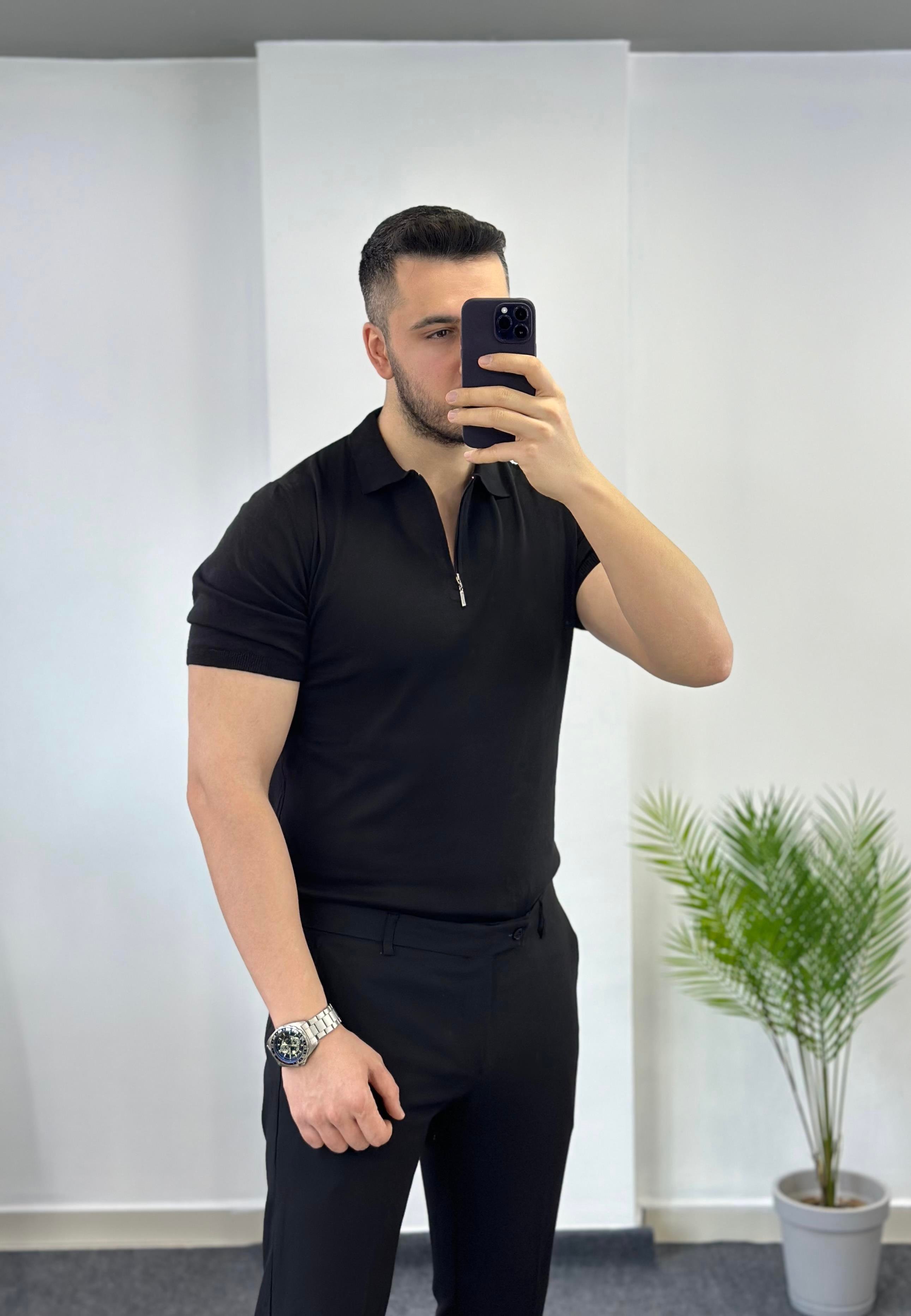 Siyah Fermuarlı Triko Tişört