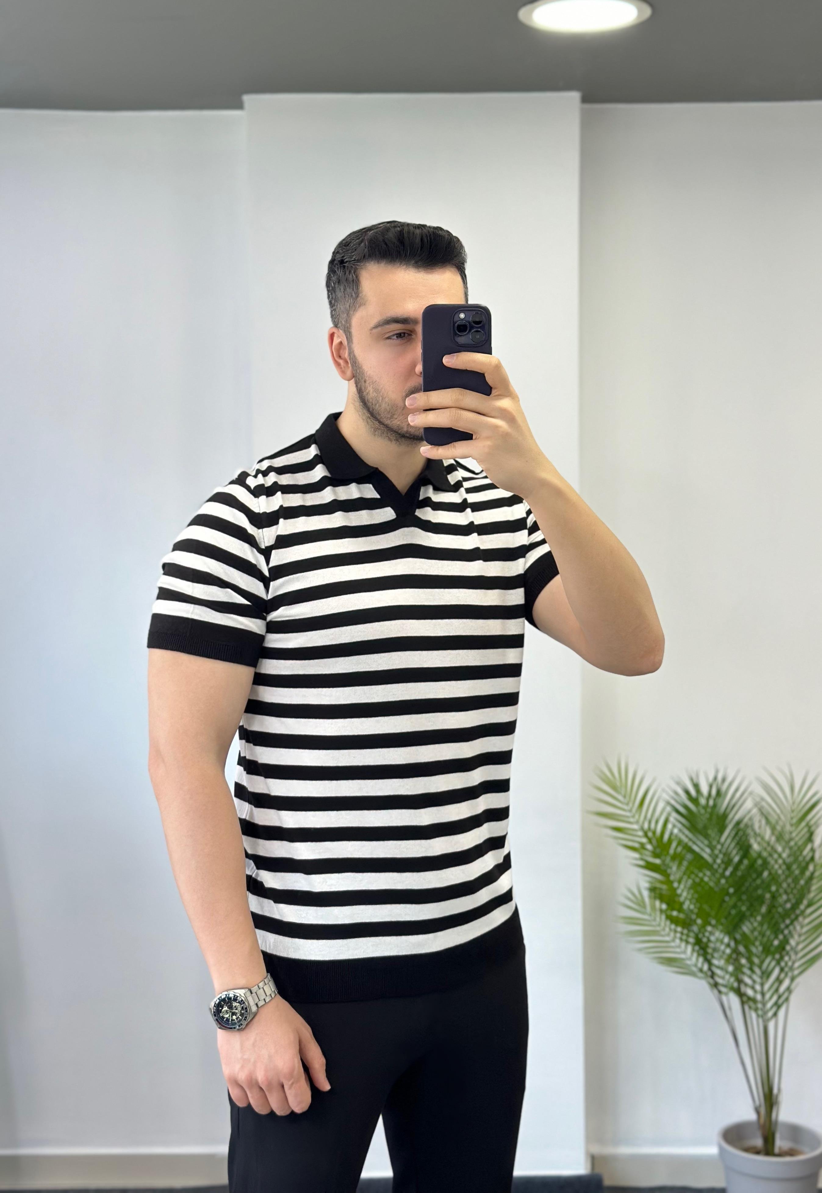 Siyah Yatay Çizgi Triko Tişört 