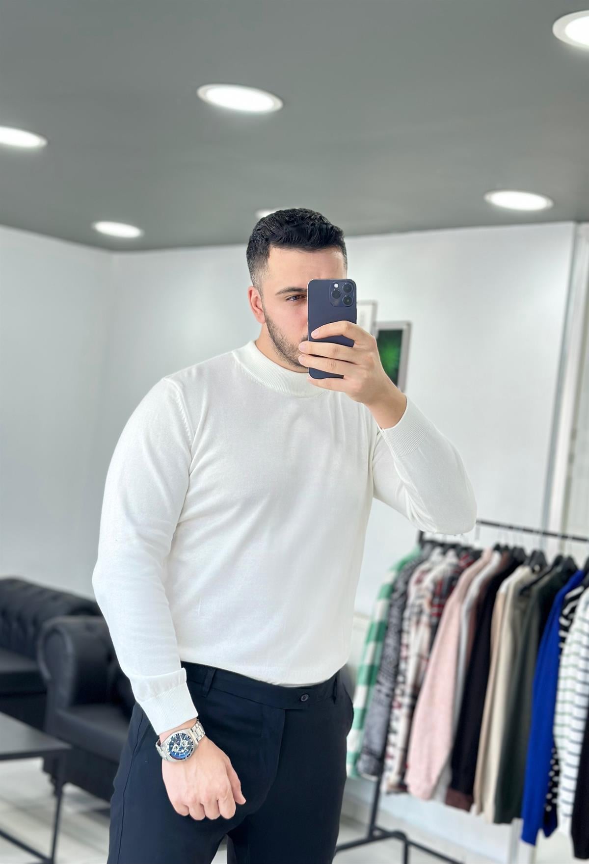 Yarım Balıkçı Beyaz Triko Kazak