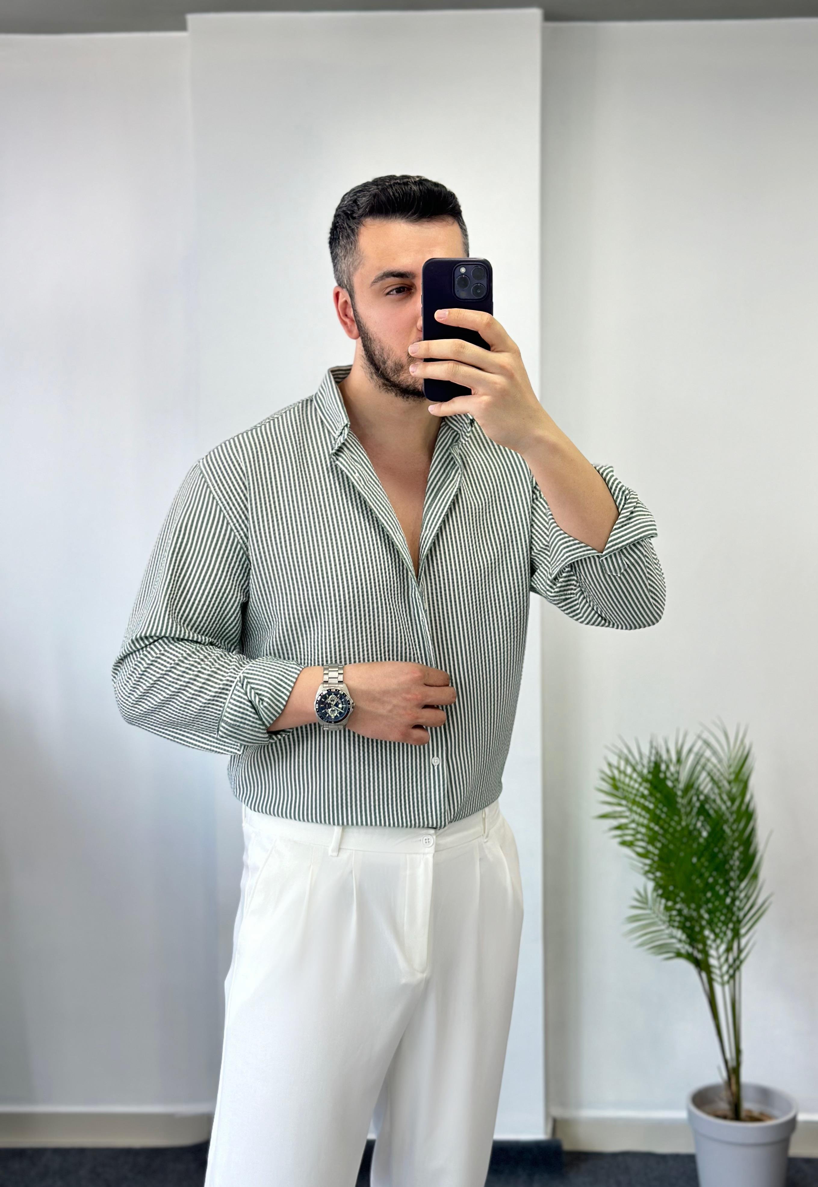 Yeşil Çizgili Yarım Oversize Keten Gömlek