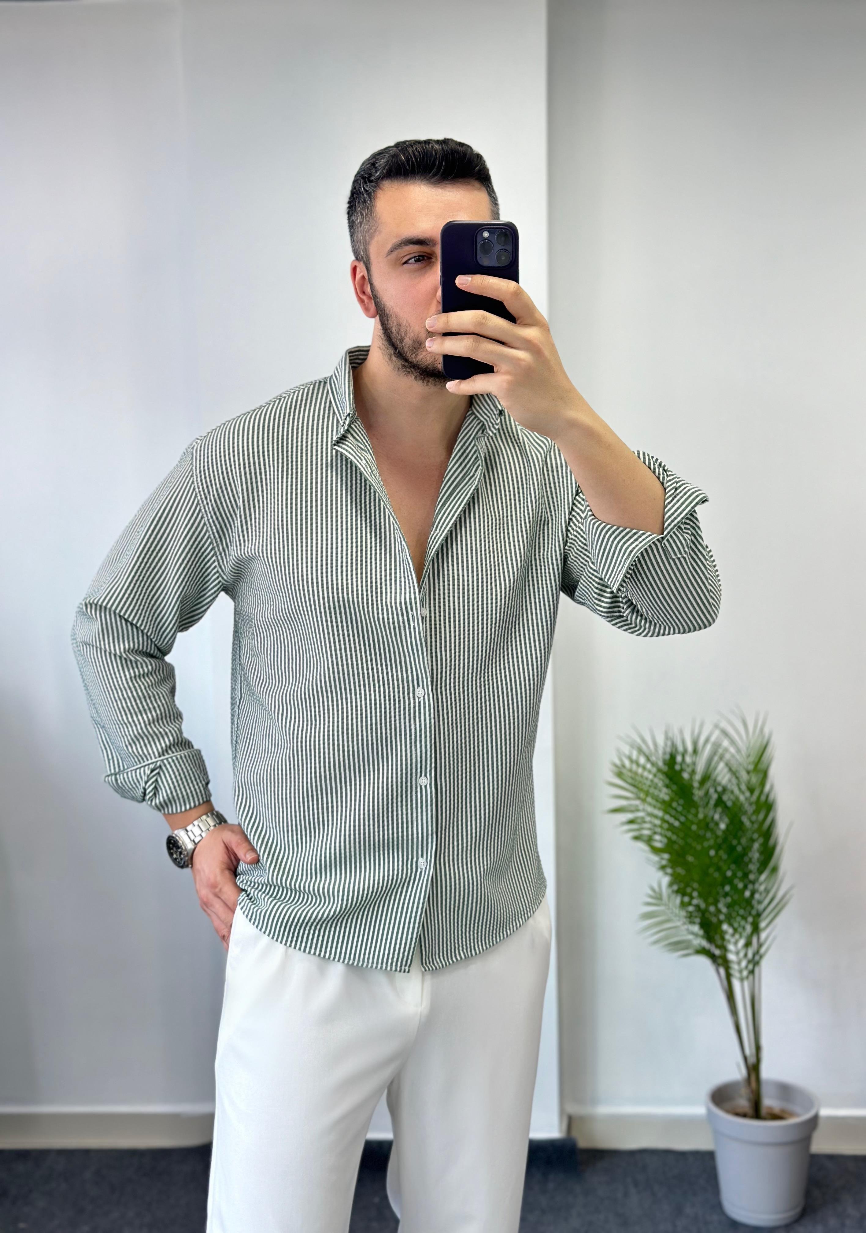 Yeşil Çizgili Yarım Oversize Keten Gömlek