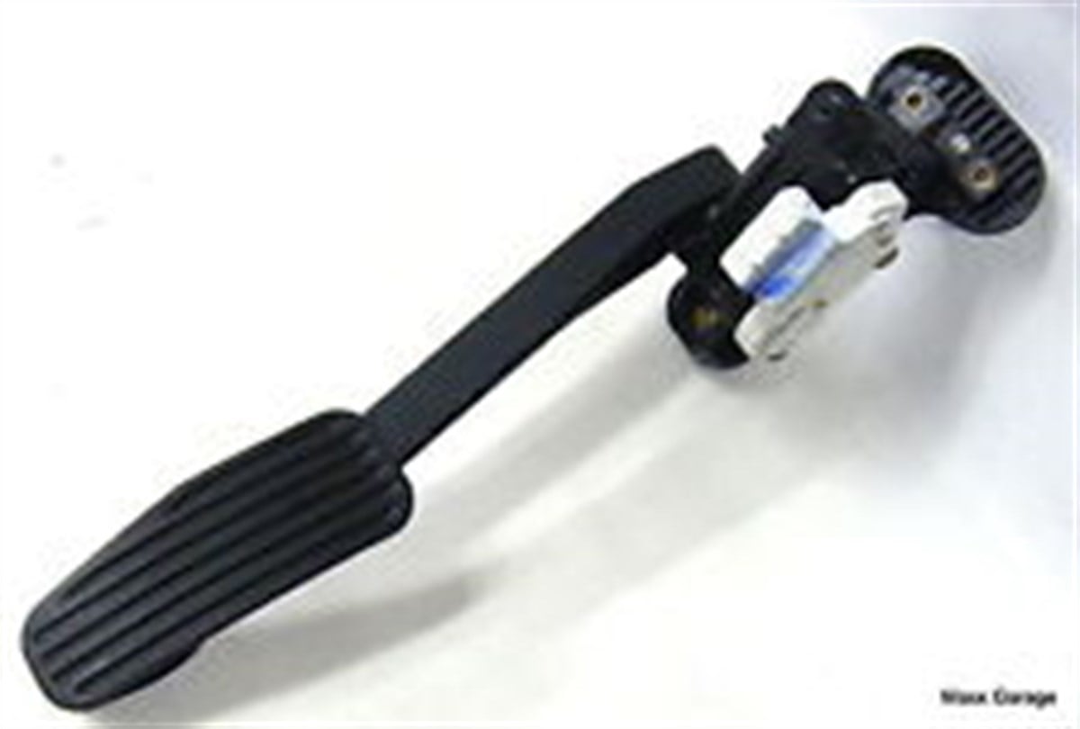 NS40/V50/C30/C70 GAZ PEDALI KOMPLE