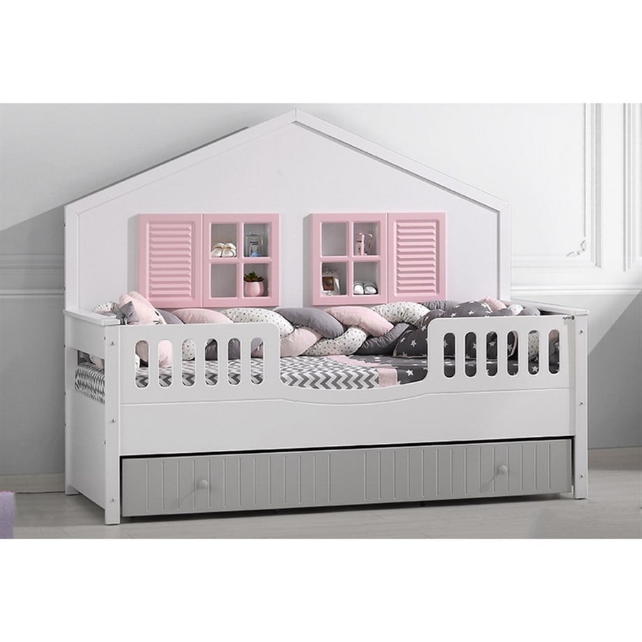 Aymini Sofia – Mia Montessori