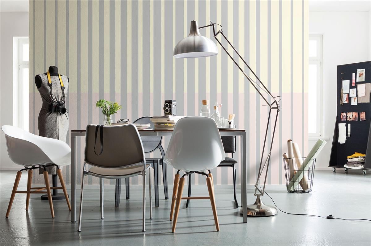 Retro ÇiçekRetro Çiçek Duvar Kağıdı