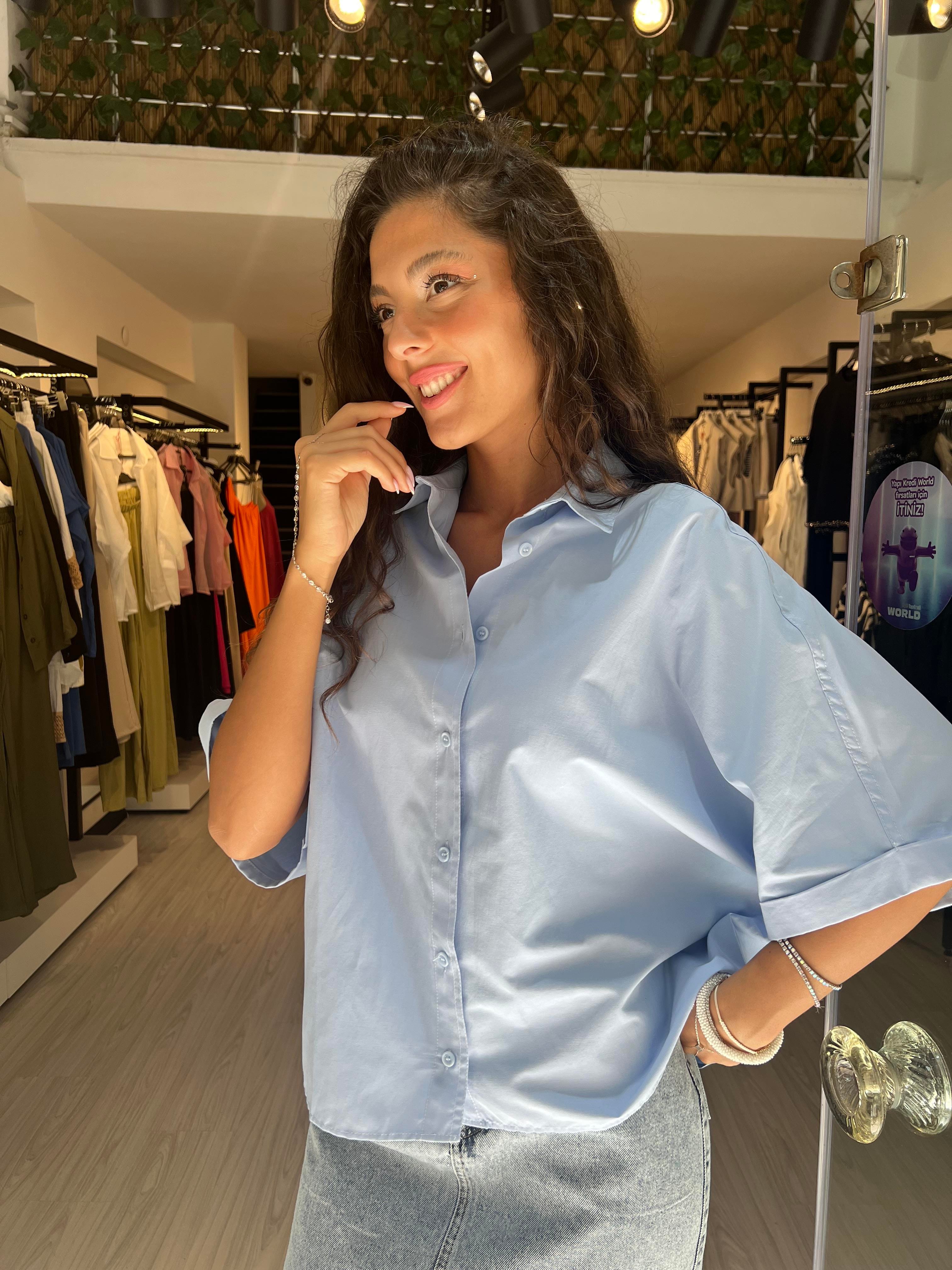 Q.Kısa Kollu Gömlek-Mavi