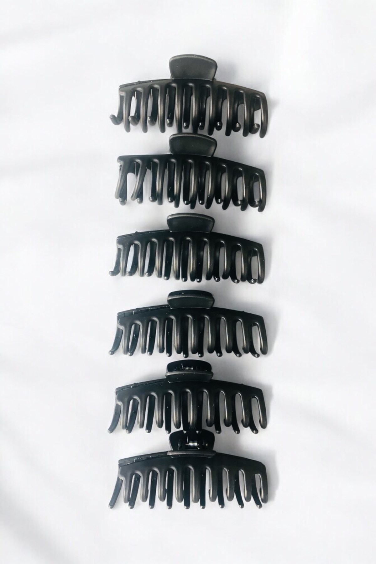 11 cm Büyük Boy Tırpan Model Renkli Kadın Saç Tokası | 6’lı Set – Güçlü Tutuculuk – Mat Yüzey