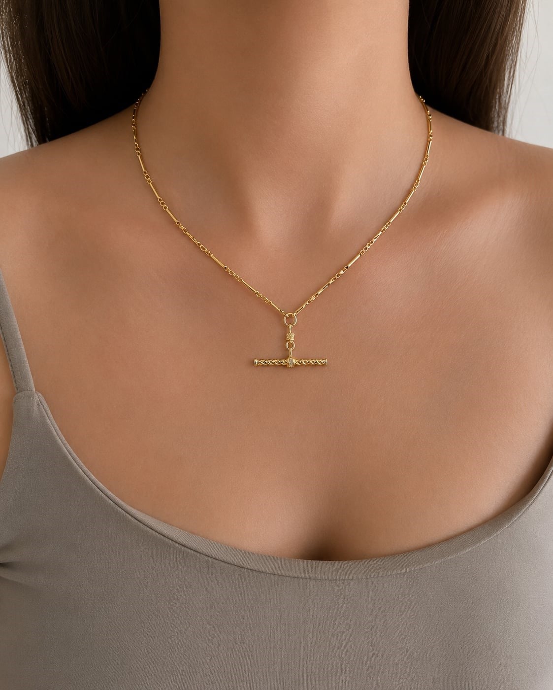 14K Özel Seri Burgu T-Bar Kolye