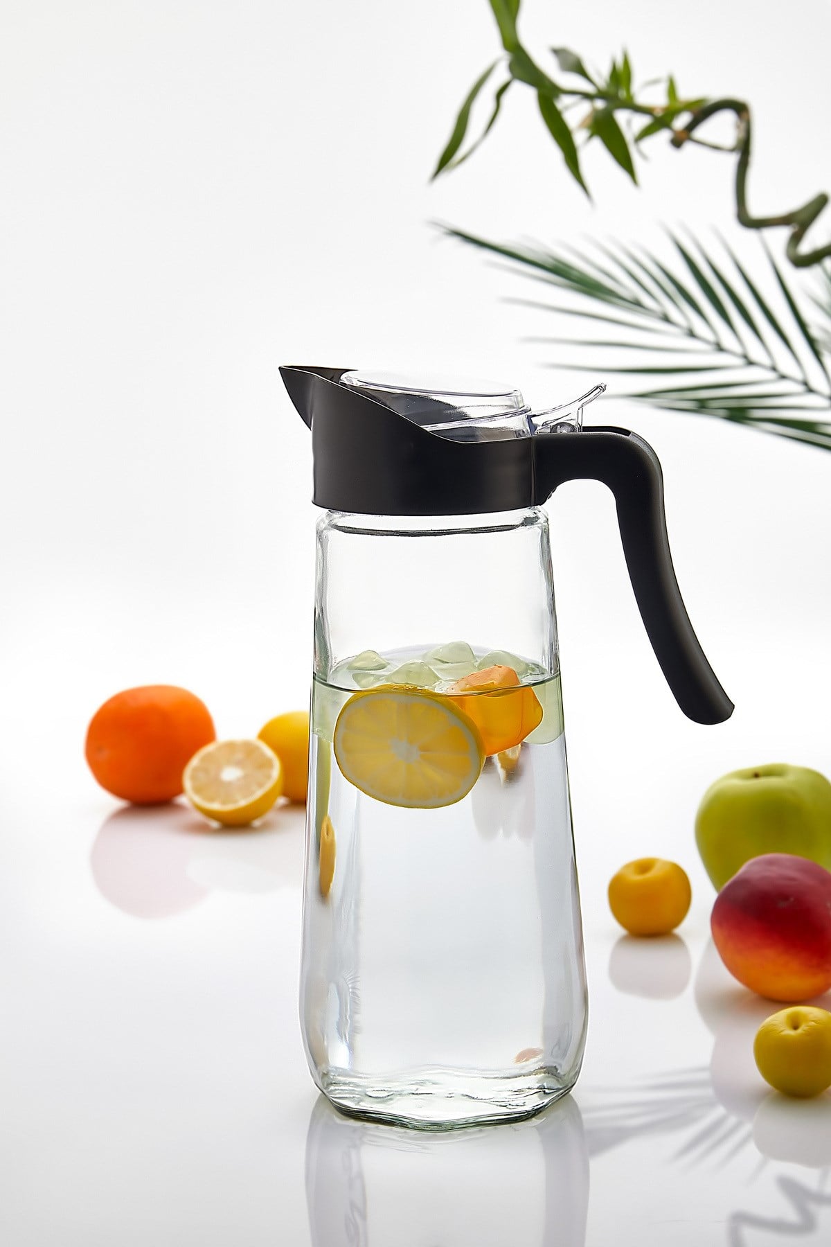 1,6 Litre Cam Sürahi - 1600 ml Şeffaf Kapaklı