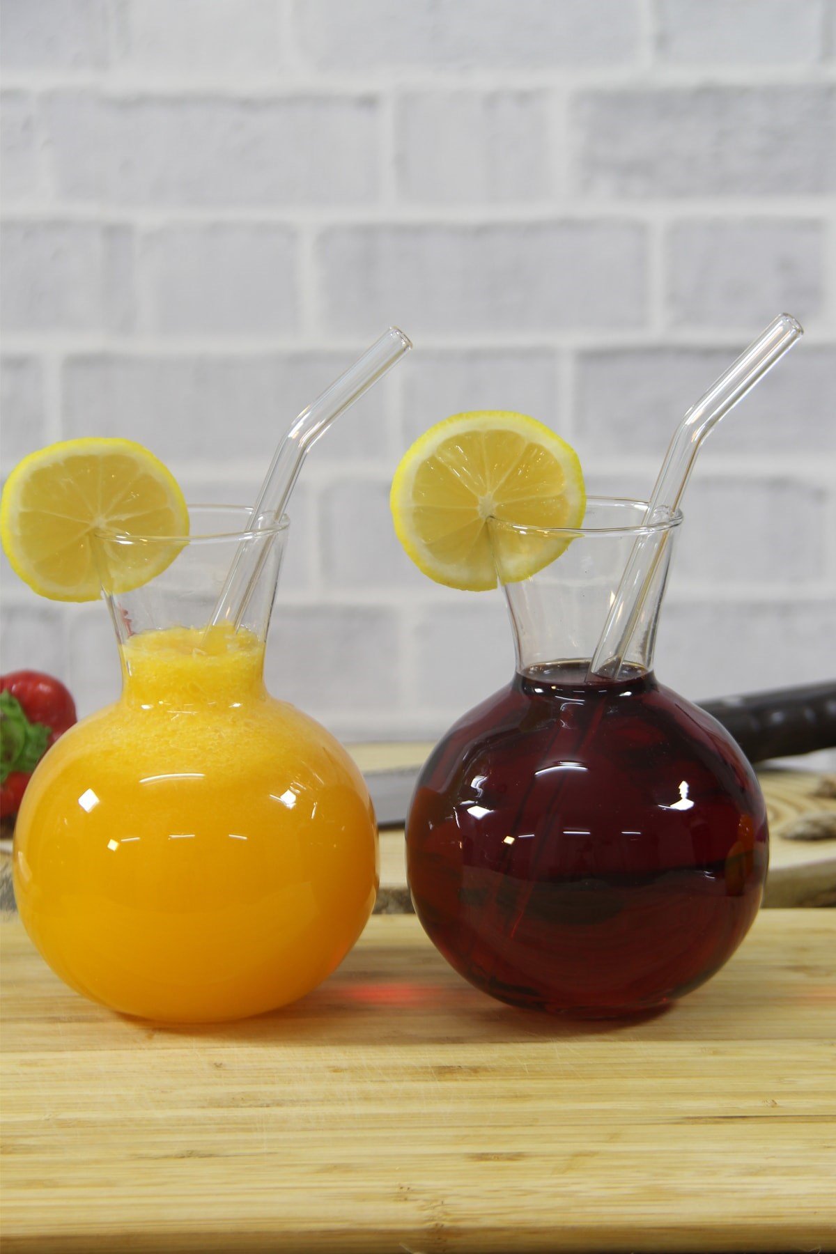 2 Adet Tombul Cam Pipetli Meşrubat Bardağı