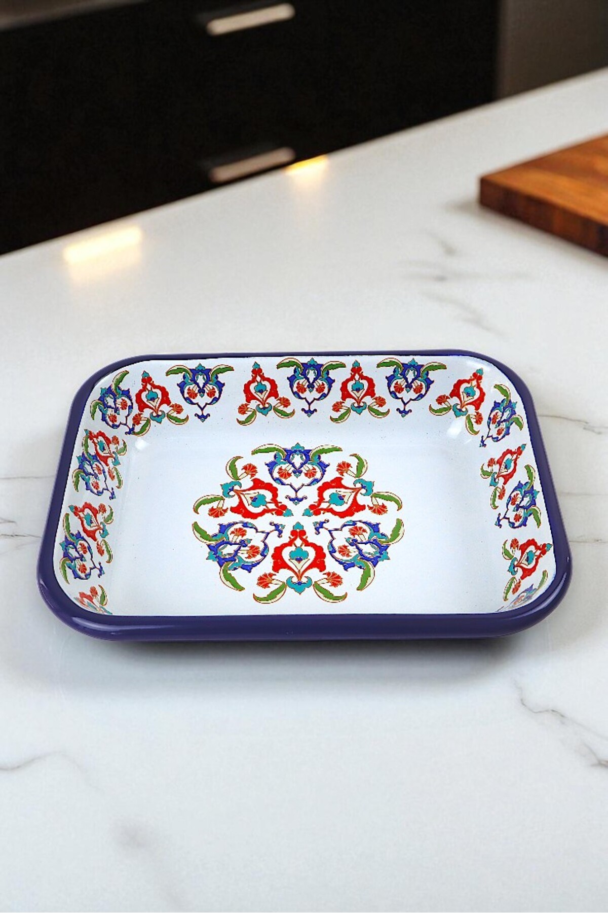 22 No Emaye Dörtgen Tabak Meze Kahvaltılık Kamp Piknik