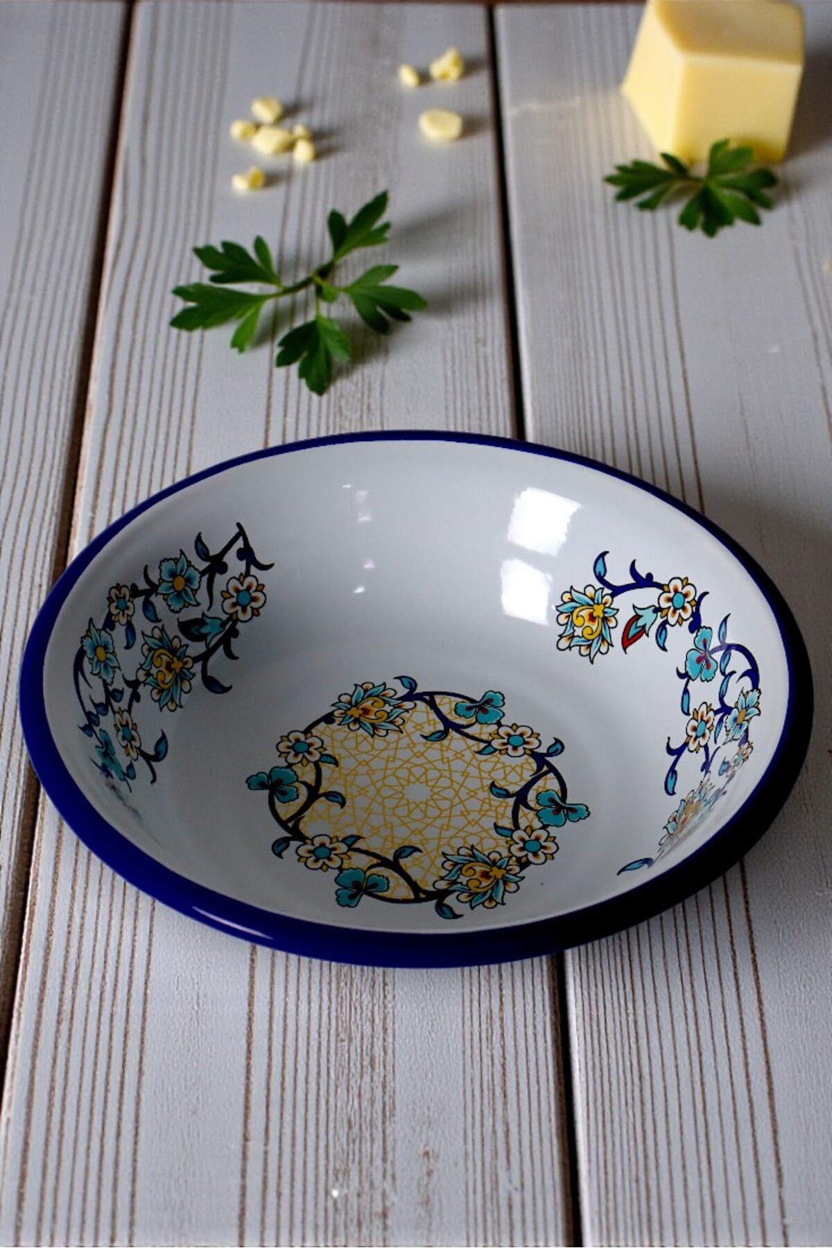 24 Cm Emaye Kase , Çukur Tabak, Salata Tabak, Cips Tabak