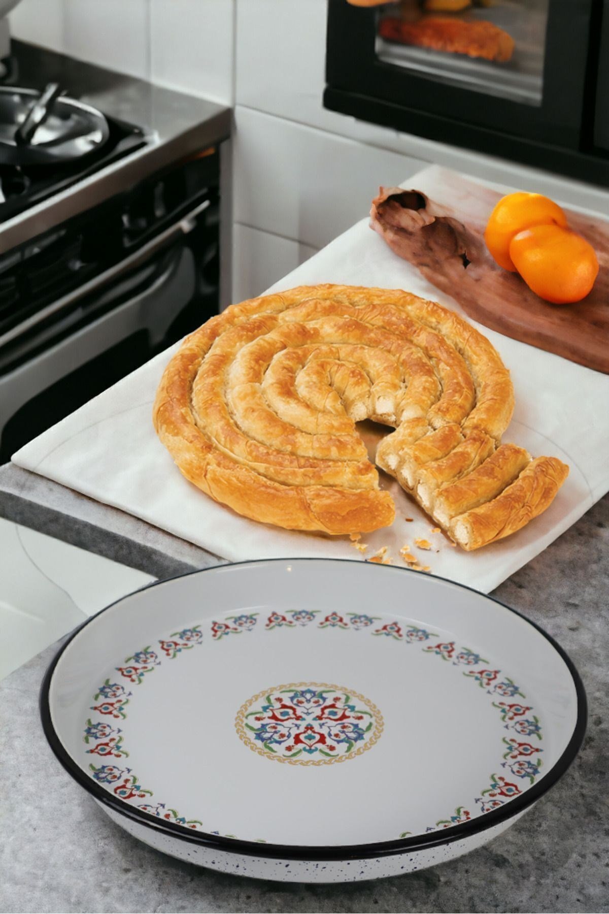 34 No Emaye Fırın Tepsi Yuvarlak Tepsi ~34 Cm