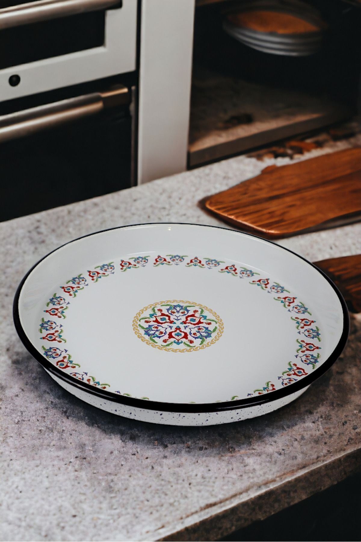 34 No Emaye Fırın Tepsi Yuvarlak Tepsi ~34 Cm