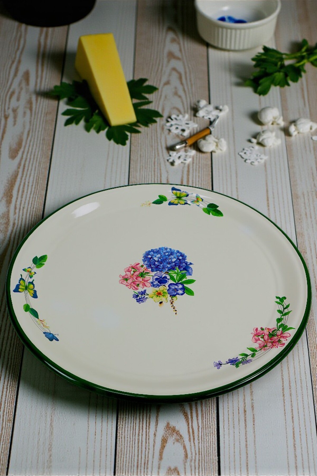 50 No Krem Emaye Sini Sofra, Yemek Sunum Tepsi, Yer Sofrası Çinko ~48 Cm