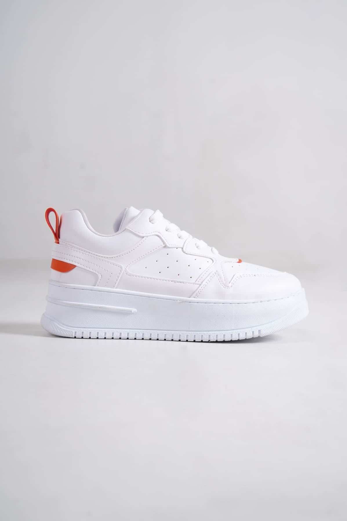ALESSI Bağcıklı Ortopedik Taban Kadın Sneaker Spor Ayakkabı CBT - Beyaz/Turuncu