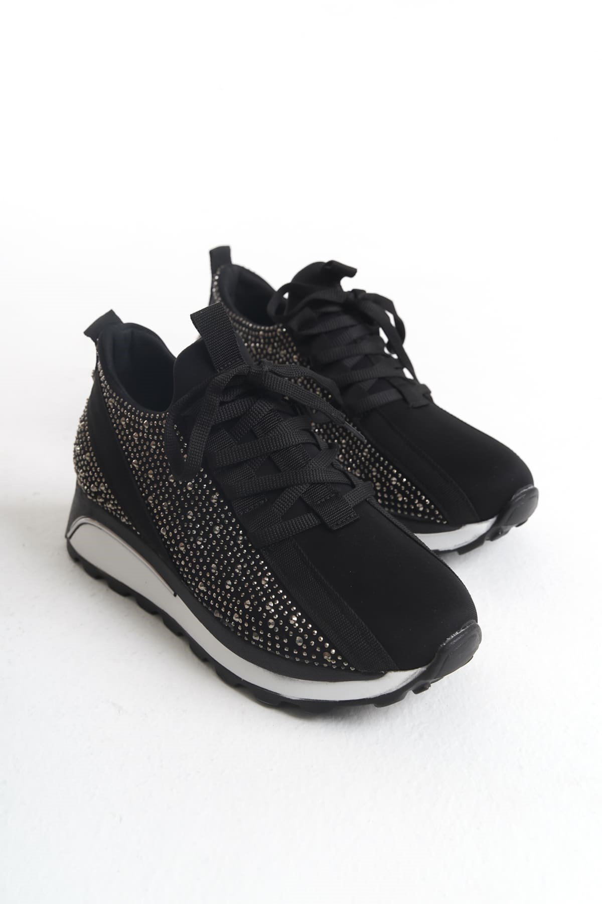 ALYA Bağcıklı Ortopedik Taban Taşlı Kadın Sneaker Spor Ayakkabı CBT - Siyah