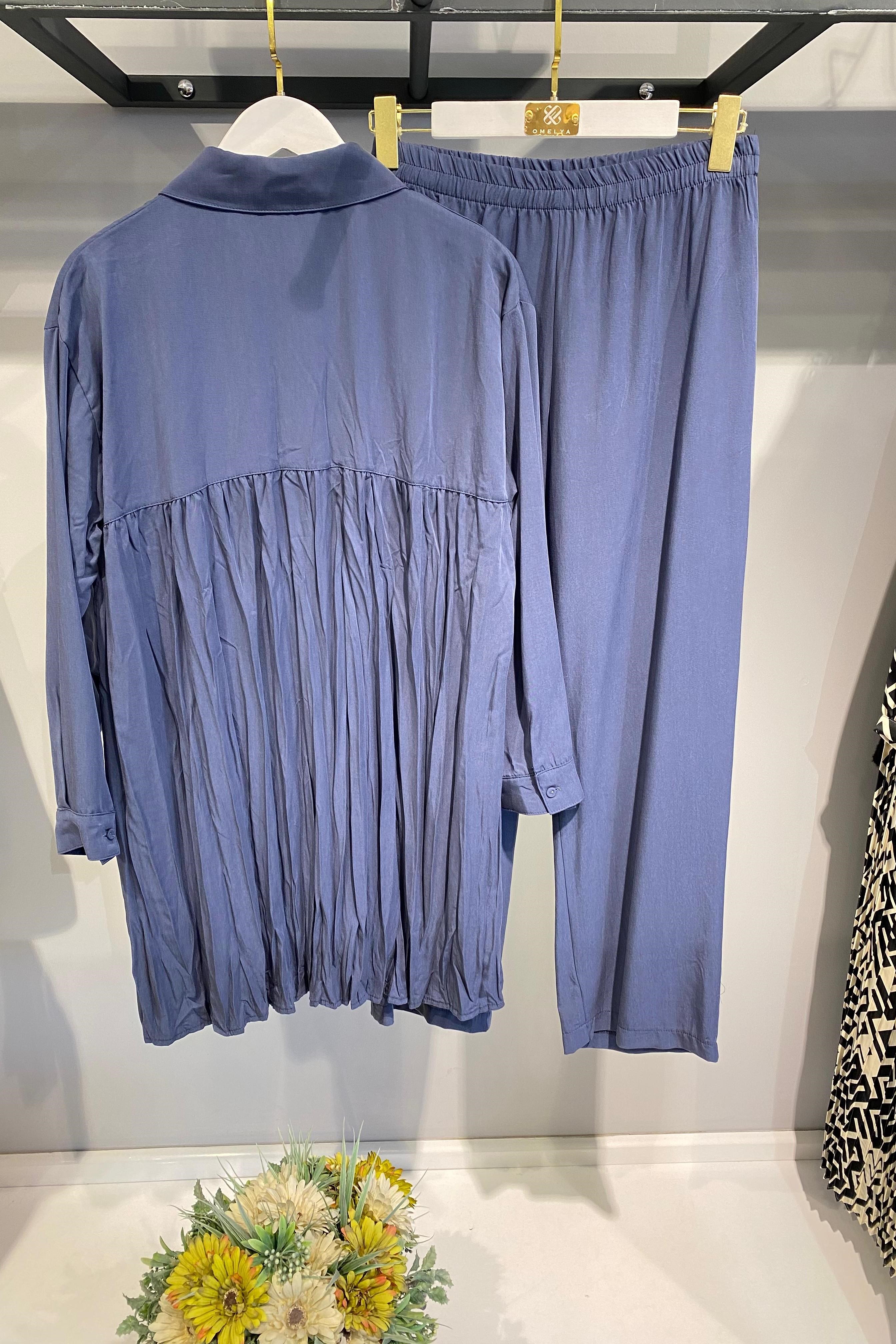 CEREMONY GÖMLEĞİNİN ARKASI KRAŞLI TENCEL PANTOLON TAKIM