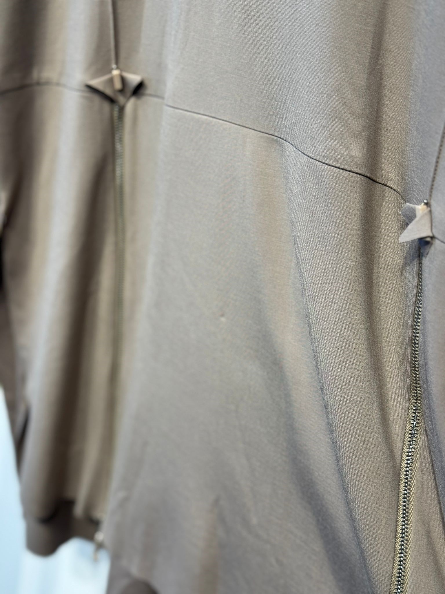 CEREMONY Önden Çift Fermuarlı Kapşonlu Pantolonlu Takım