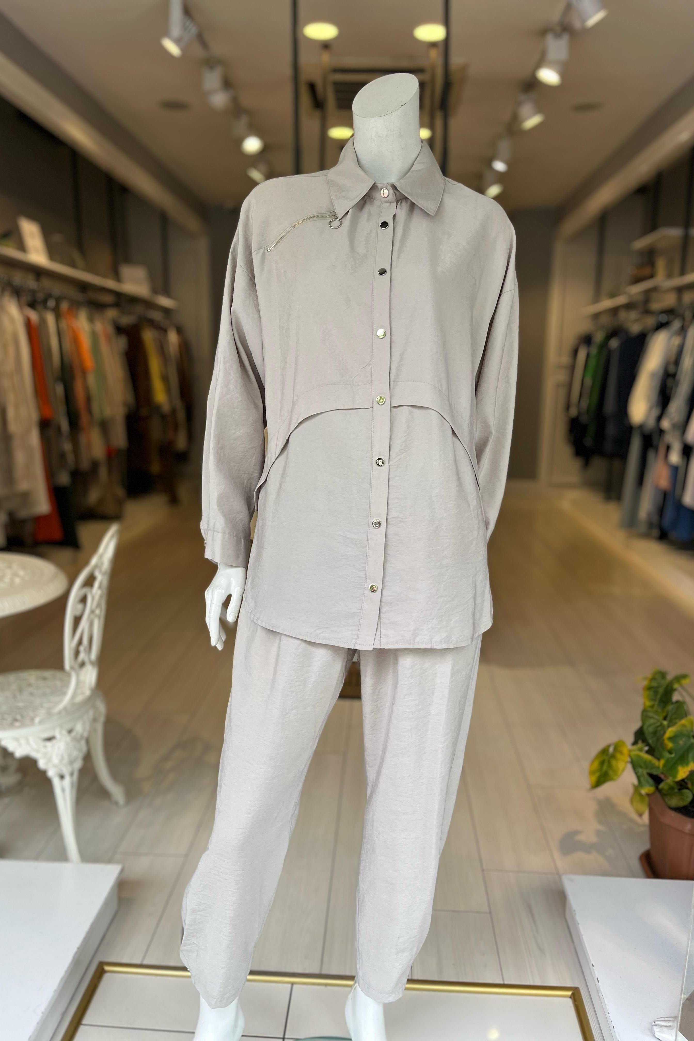CEREMONY Pantolonu ve Tuniği Çıtçıtlı Dubai Takım