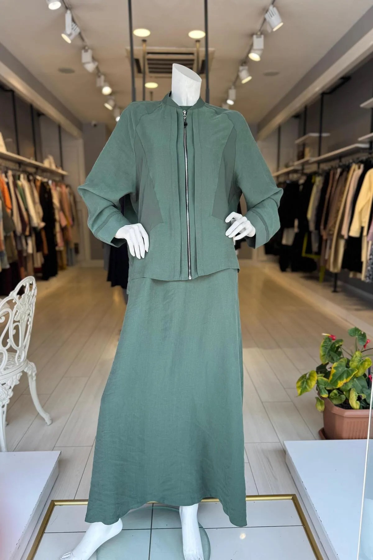 CEREMONY Üçgen Kuplu Fermuar Yanı Pileli Pasion Elbiseli Takım