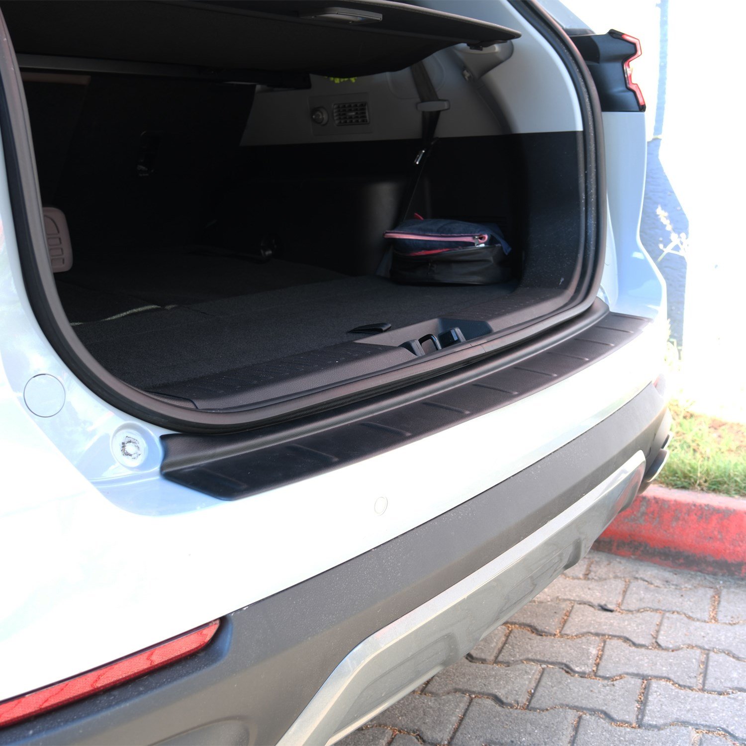Chery Tiggo 8 Pro Mat Siyah Arka Tampon Eşiği 2023 Yılı ve Sonrasına Uyumludur